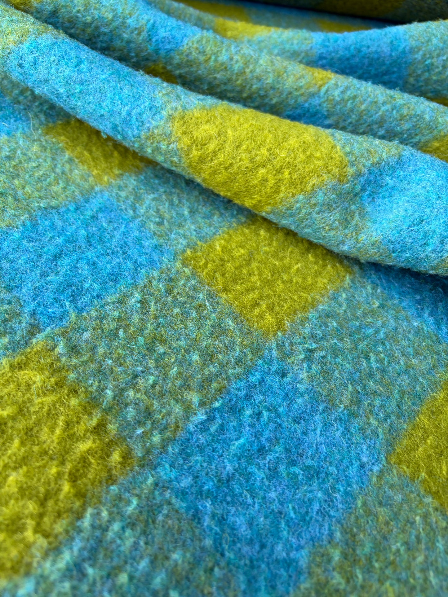 TODD 017 petrol/green checkered heavy boiled wool