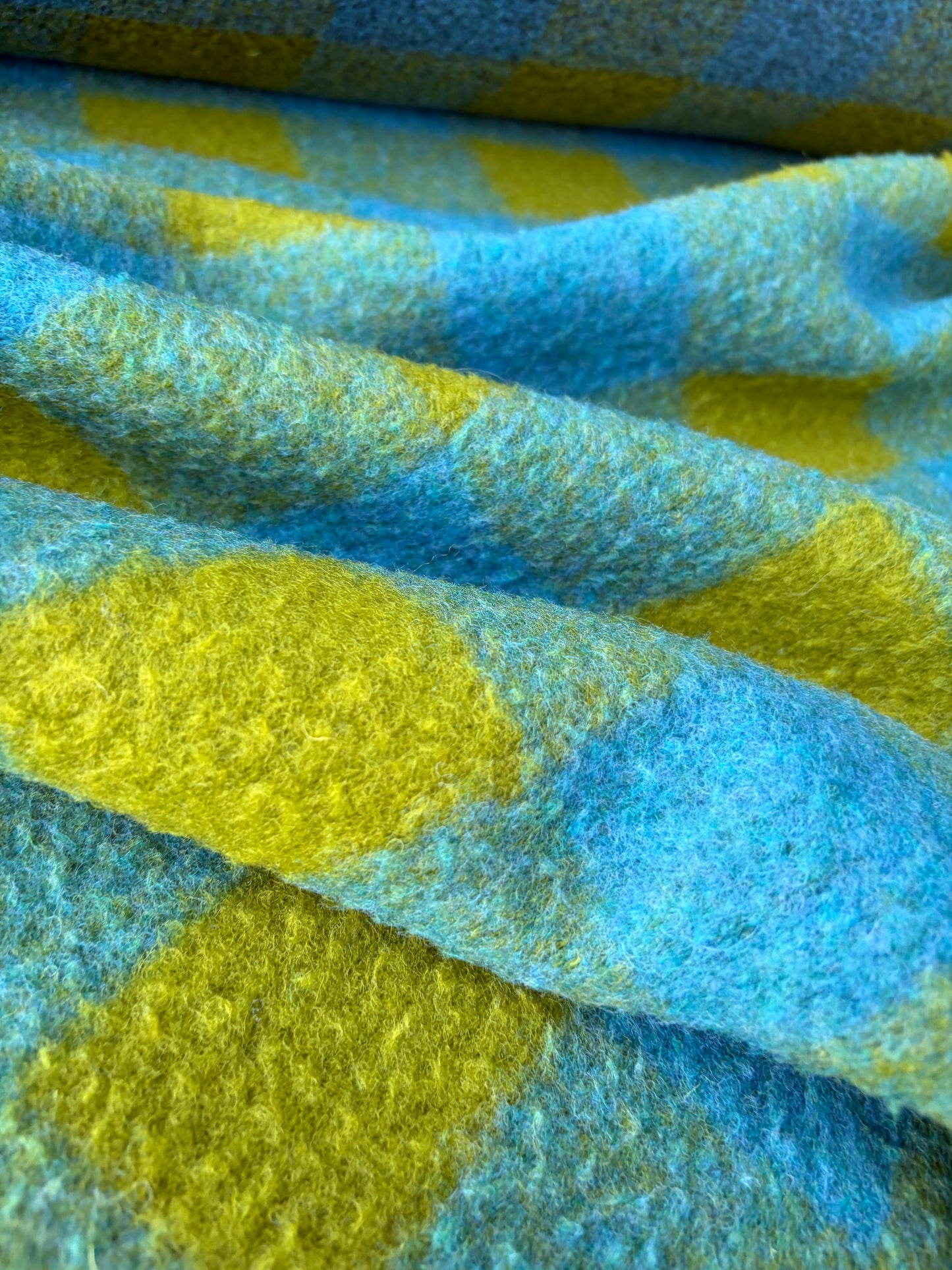 TODD 017 petrol/green checkered heavy boiled wool