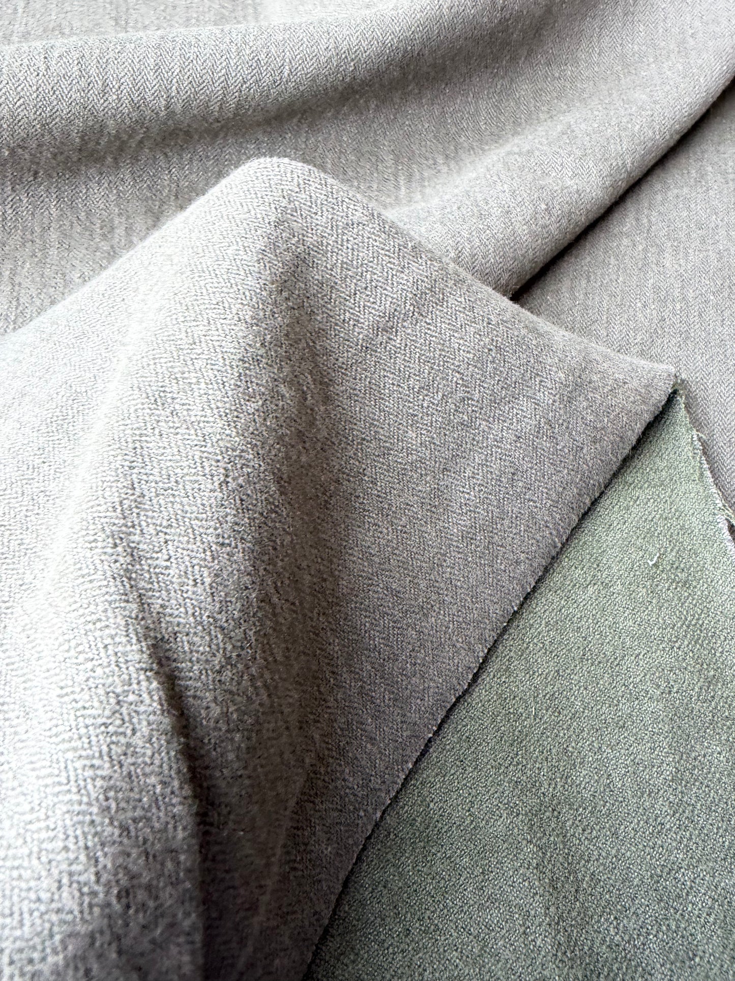TODD 019 brown/khaky double face wool drape