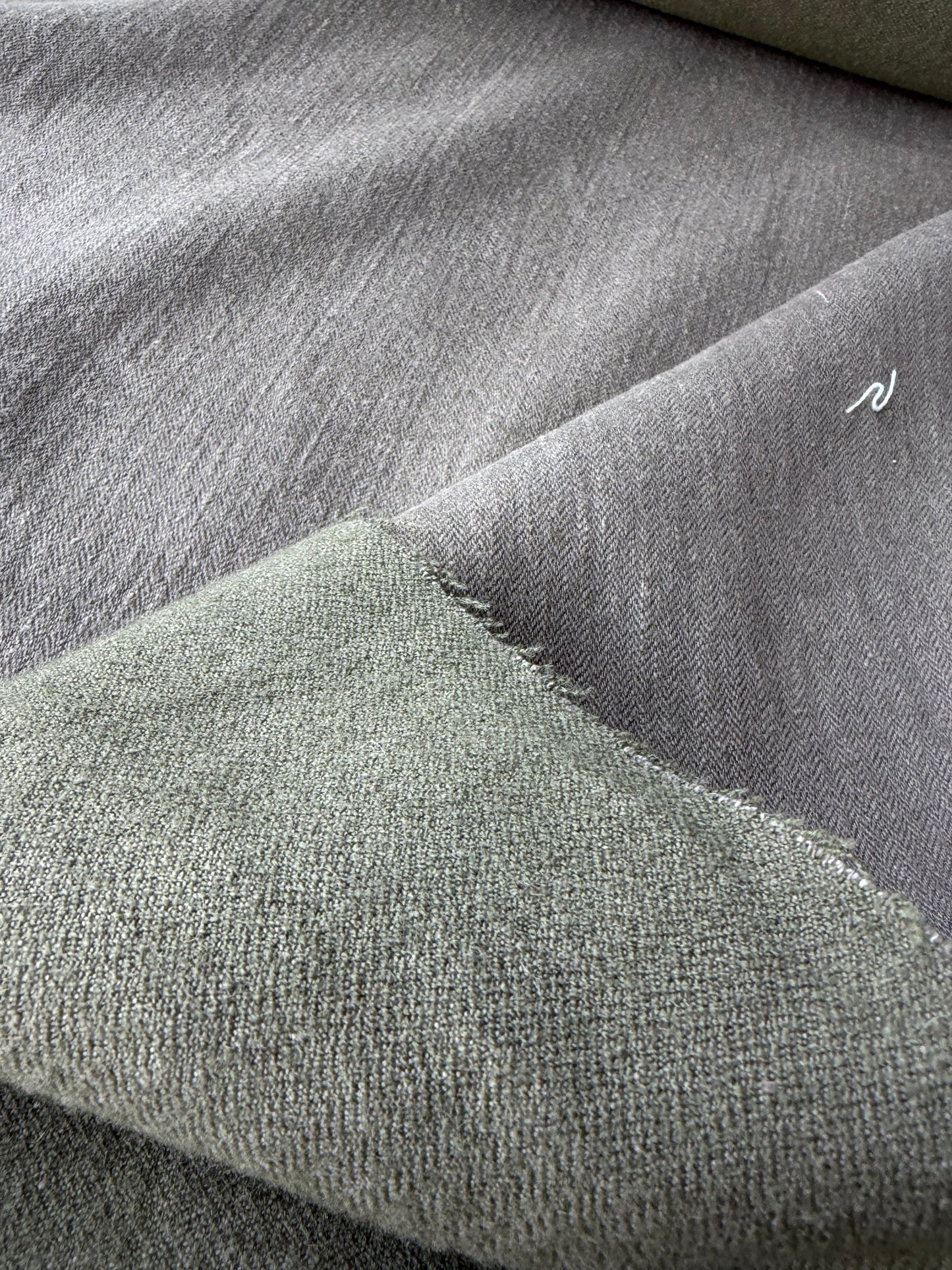 TODD 019 brown/khaky double face wool drape