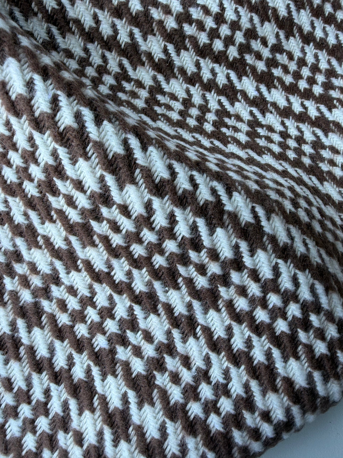 TODD 023 cognac/ecru Prince of Wales checkered heavy cotton