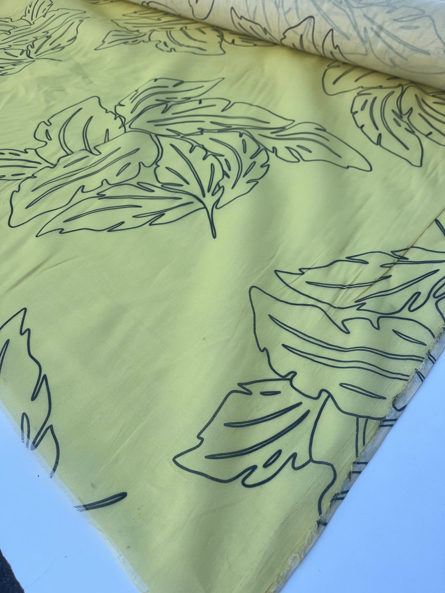 GENTRY 200 cotton/silk organza yellow leaves