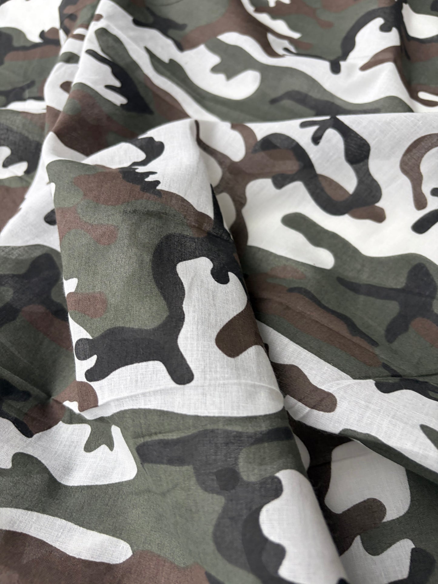 JUTTA 009 cotton voile camouflage