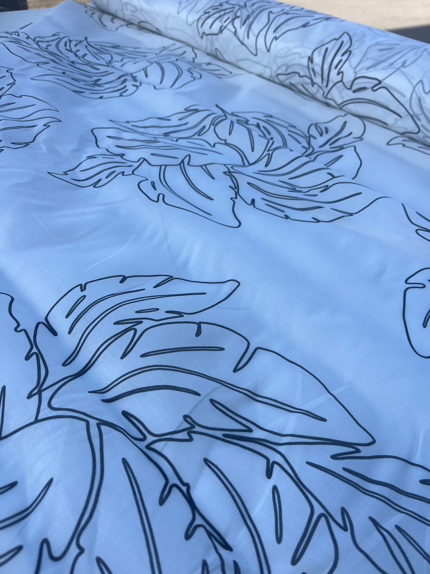 GENTRY 300 cotton/silk organza white leaves