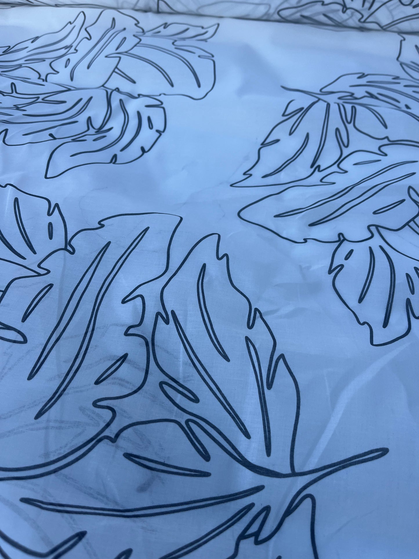 GENTRY 300 cotton/silk organza white leaves