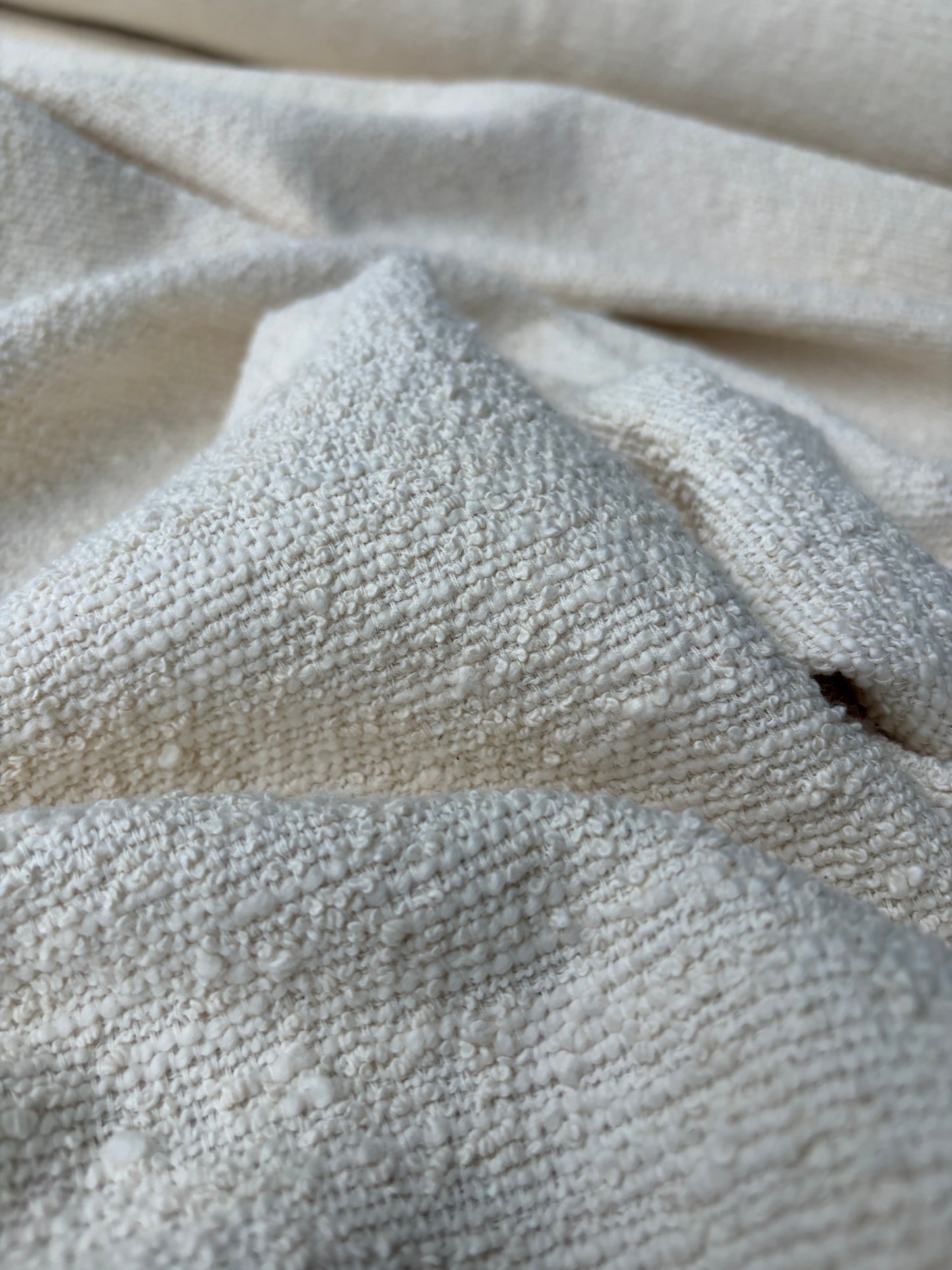 JUTTA 010 cotton tweed ecru