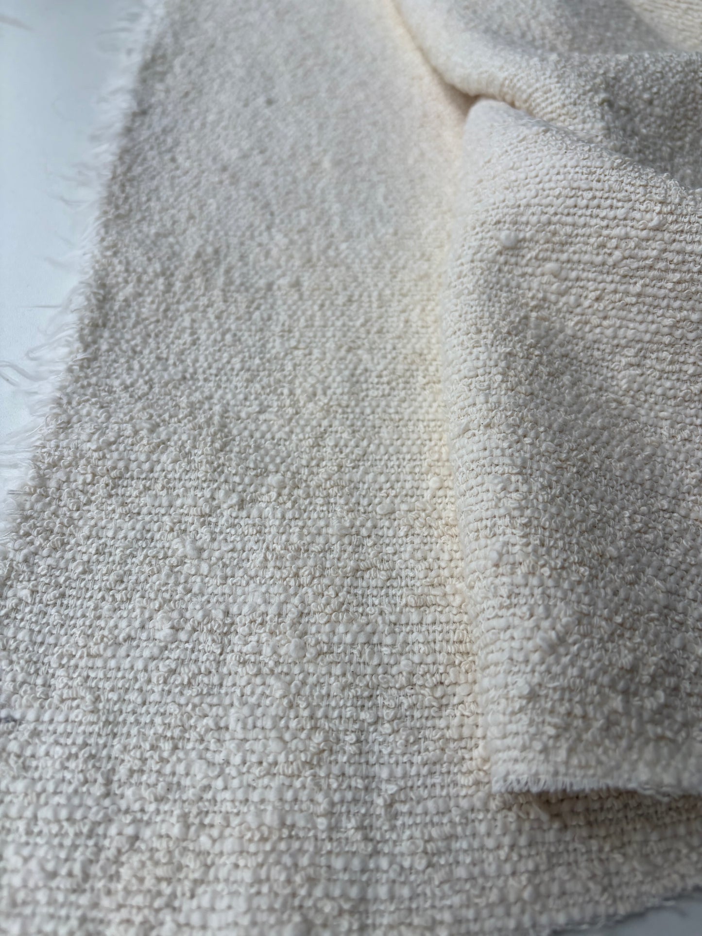 JUTTA 010 cotton tweed ecru