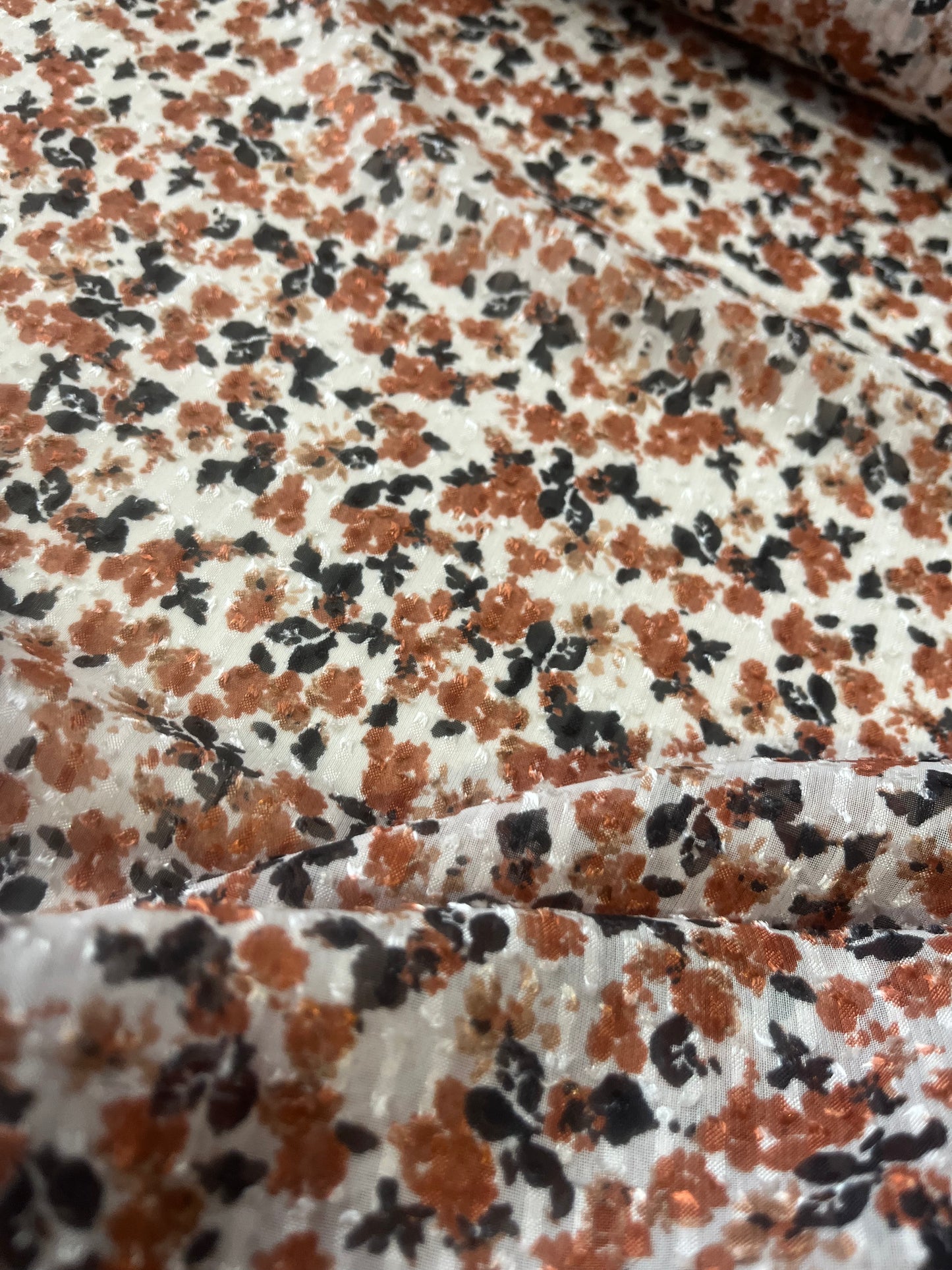 LC ROSALIA 012 Plumetis with small flowers