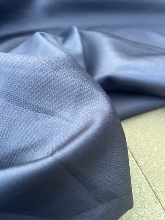 LAZARUS 005 shiny black jersey with calandar finish