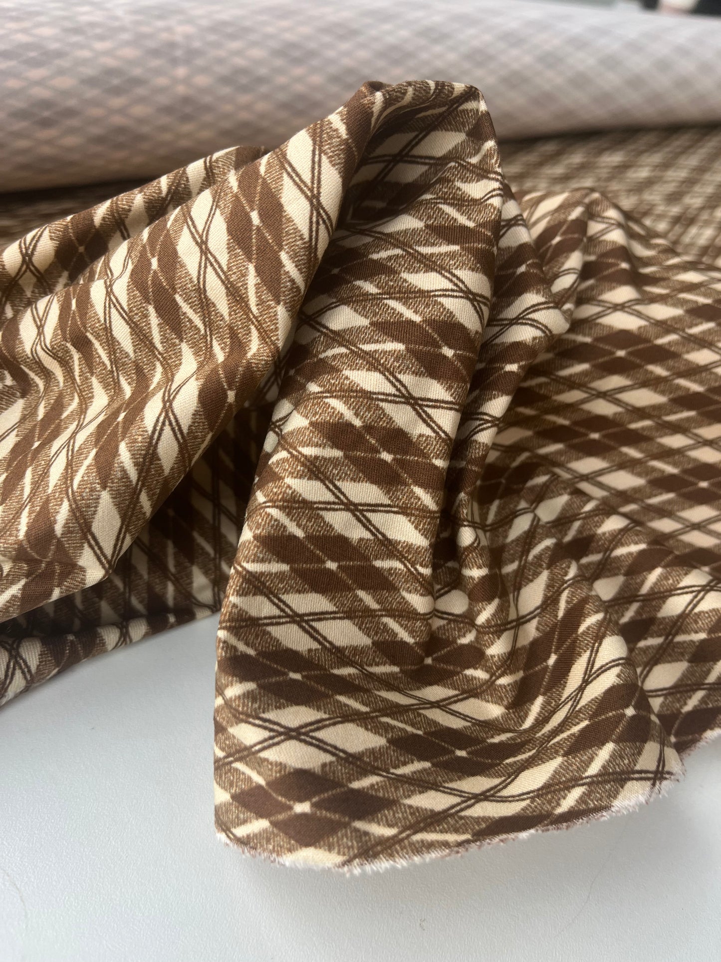 MARA MANIA 009 cotton satin stretch brown/sand squares