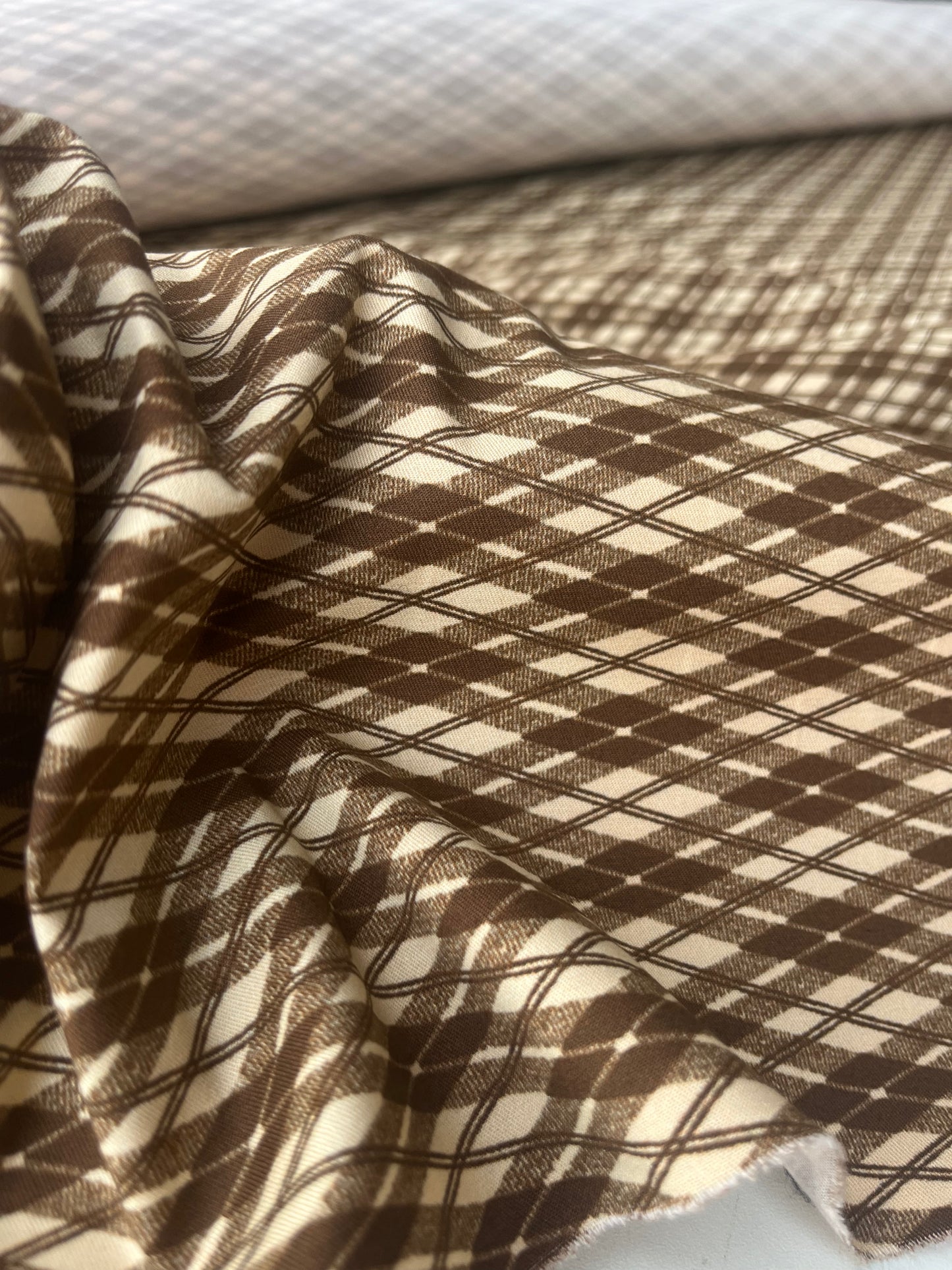 MARA MANIA 009 cotton satin stretch brown/sand squares