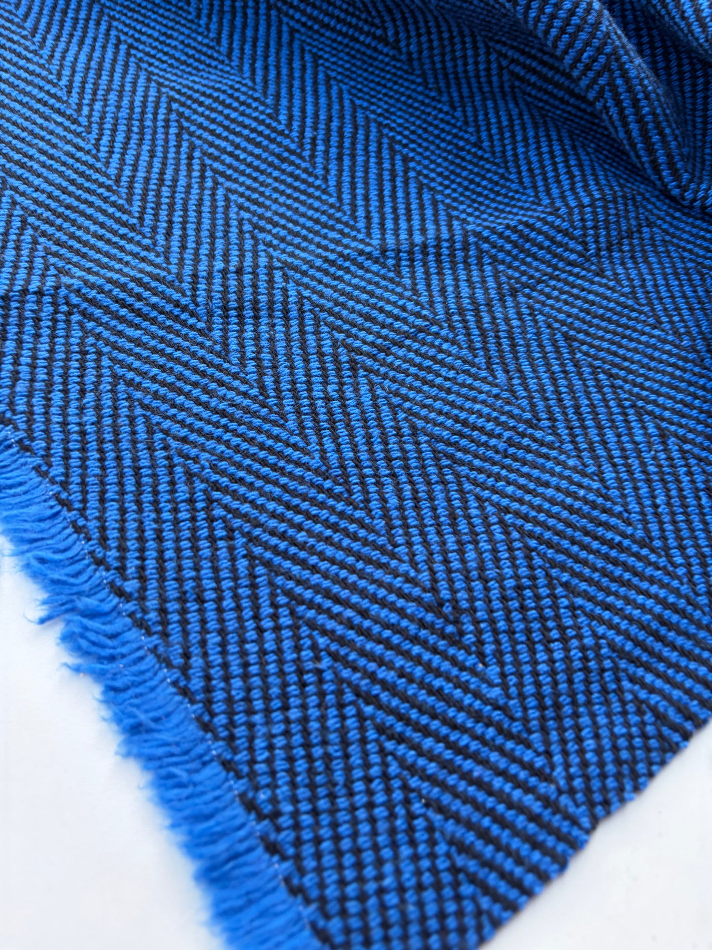 NED 004 navy/cobalt heavy cotton herringbone