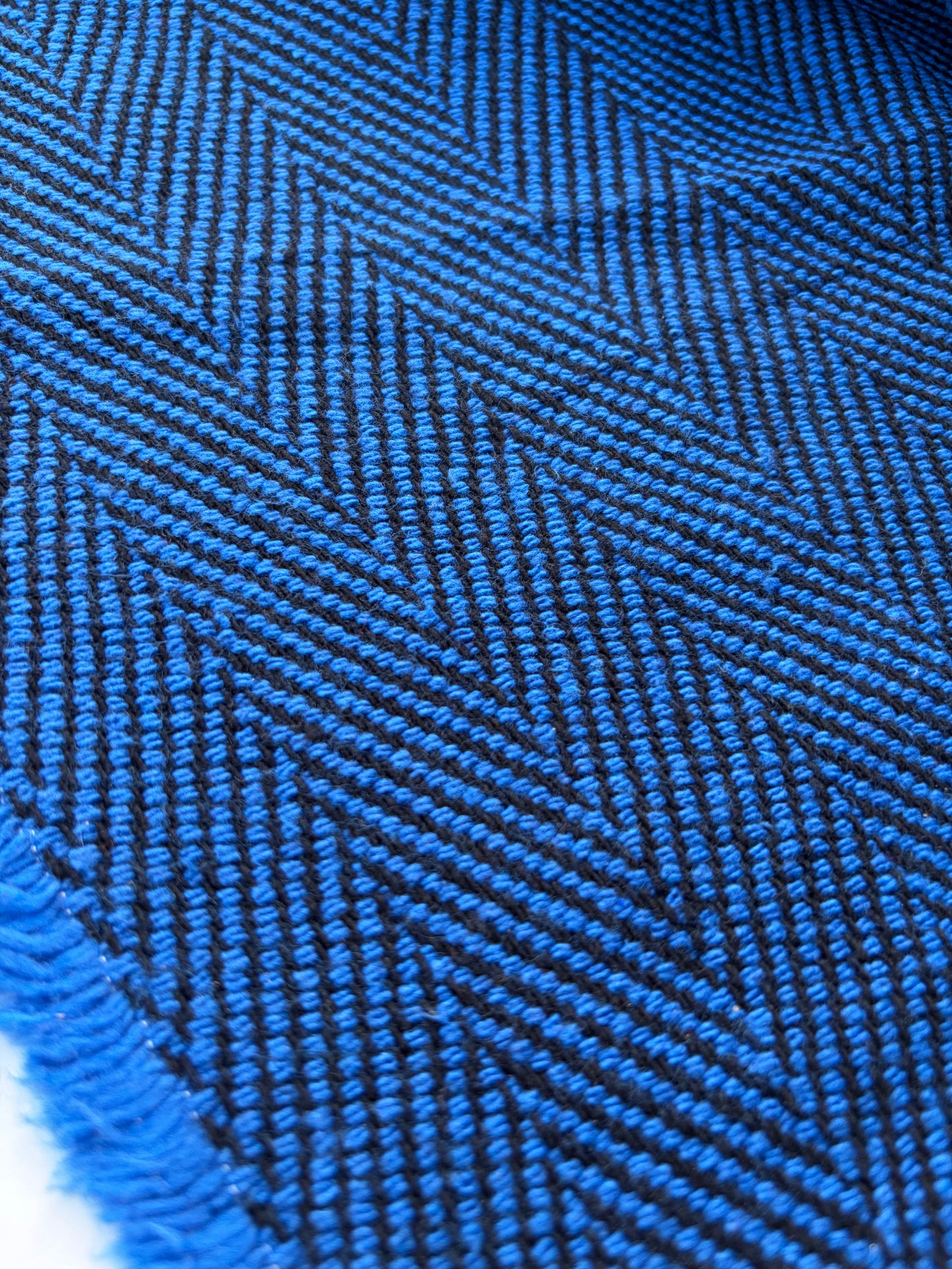 NED 004 navy/cobalt heavy cotton herringbone