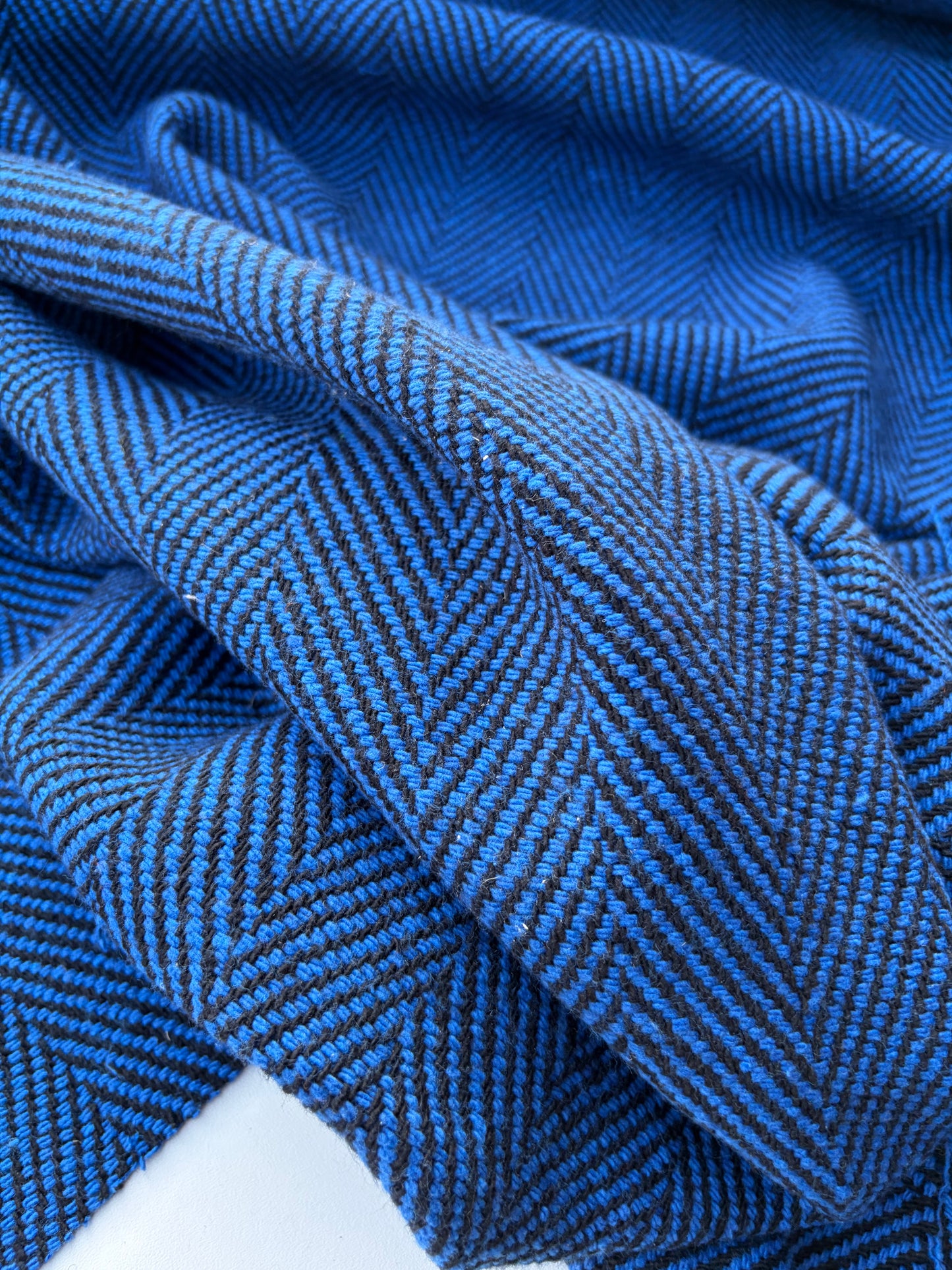 NED 004 navy/cobalt heavy cotton herringbone