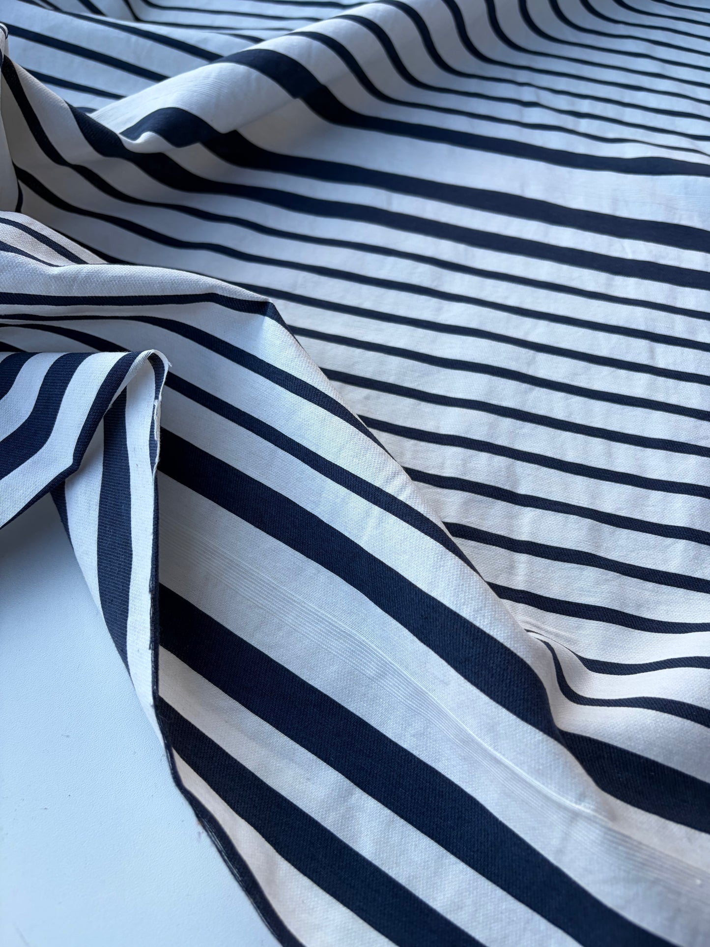 NED 005 navy/white cotton irregular stripe