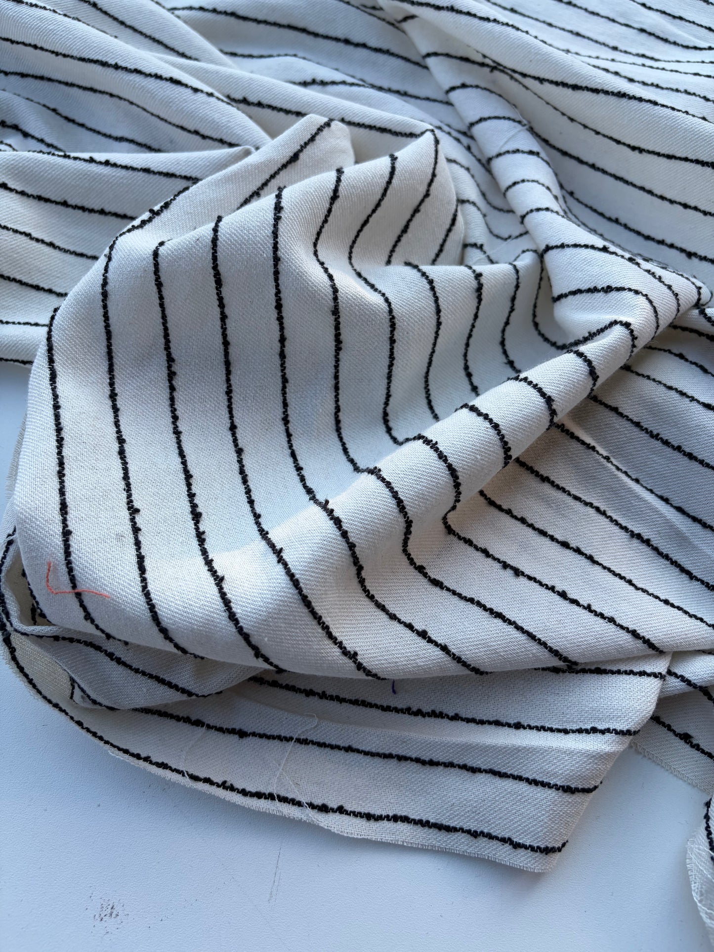 NED 009 naturel/black cotton linen stripe