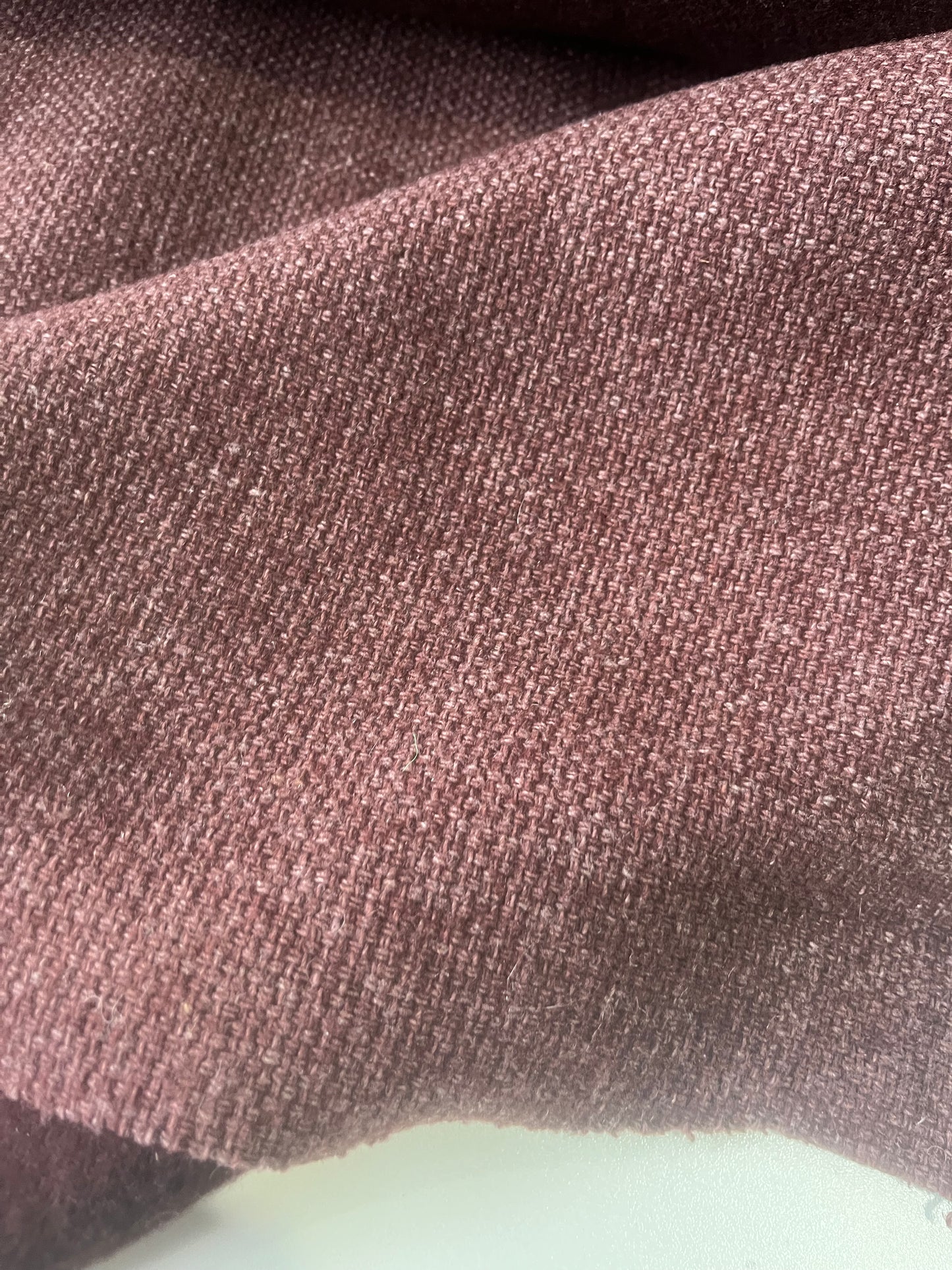 ROSALIA 033 heavy shetland wool aubergine