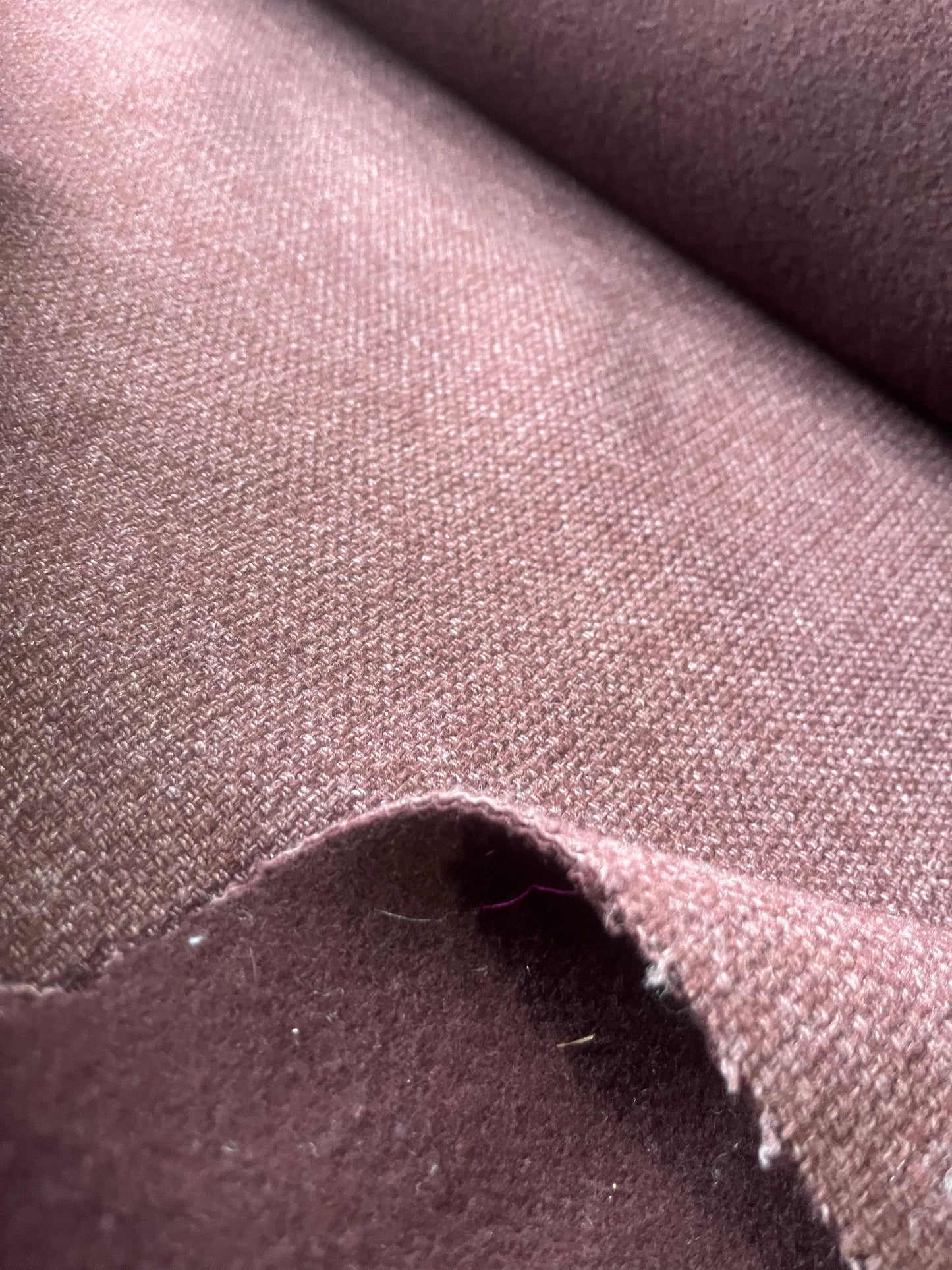 ROSALIA 033 heavy shetland wool aubergine