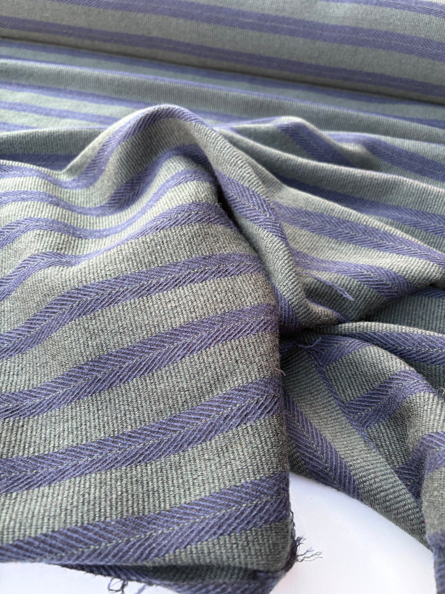 NED 017 green/navy striped woolen fabric