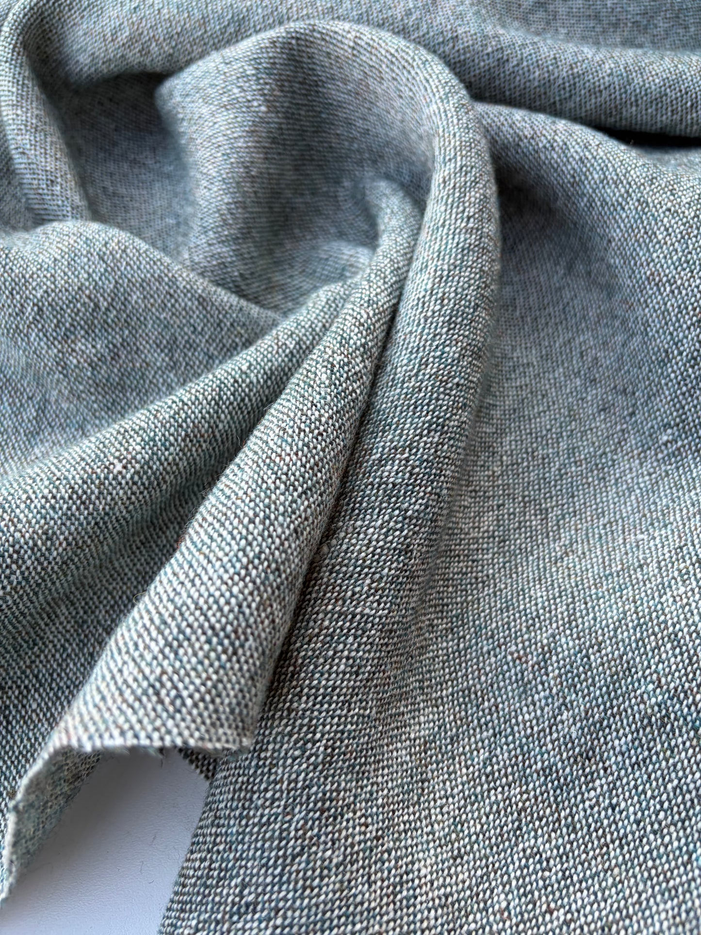 NED 018 green mélange wool drape