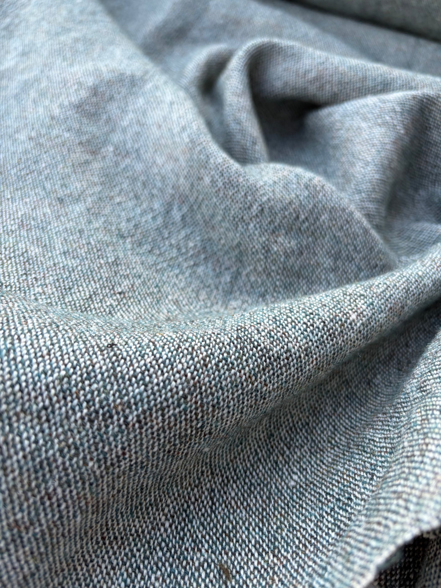 NED 018 green mélange wool drape