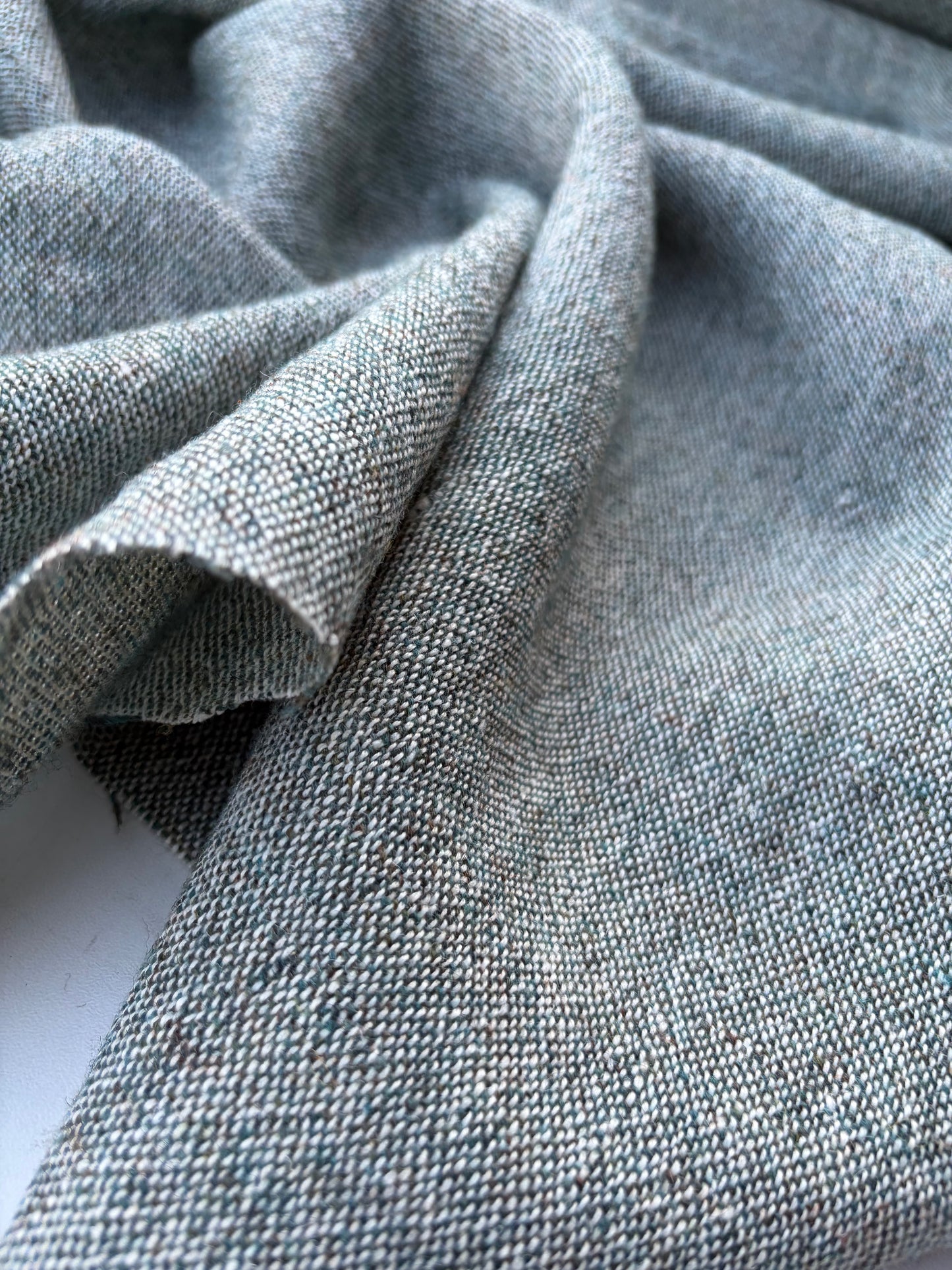 NED 018 green mélange wool drape