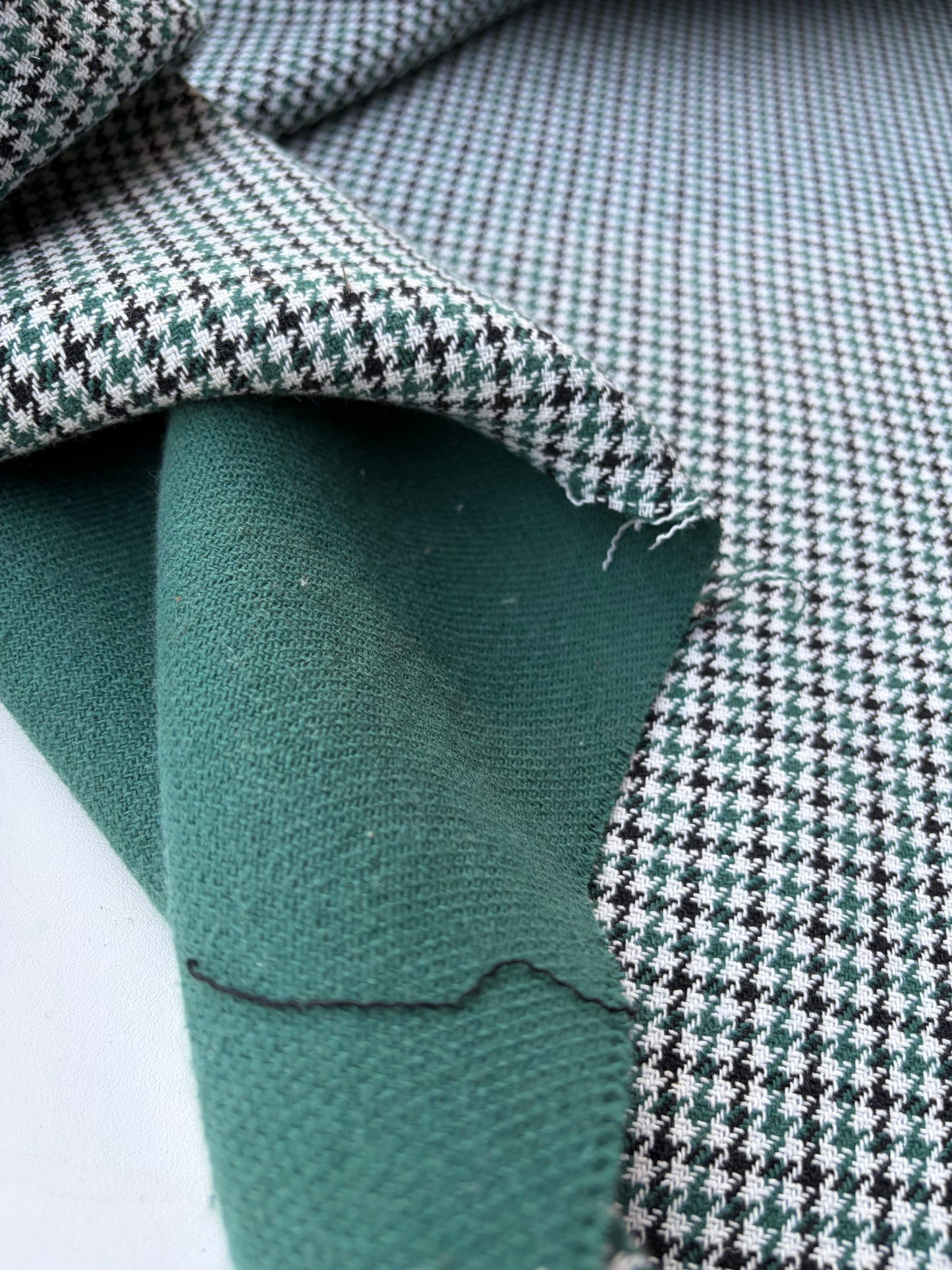 NED 019 green dogtooth heavy cotton double face