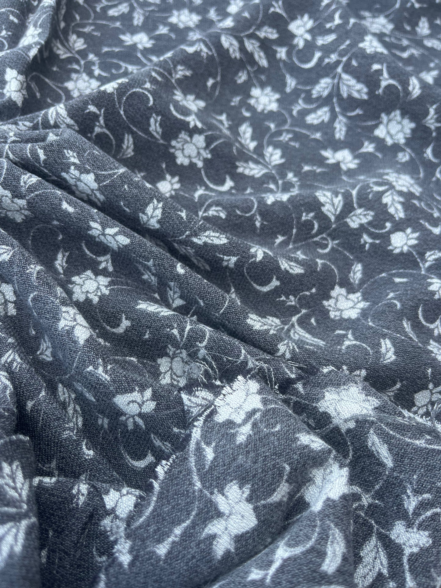LAZARUS 027 viscose/wool light jacquard