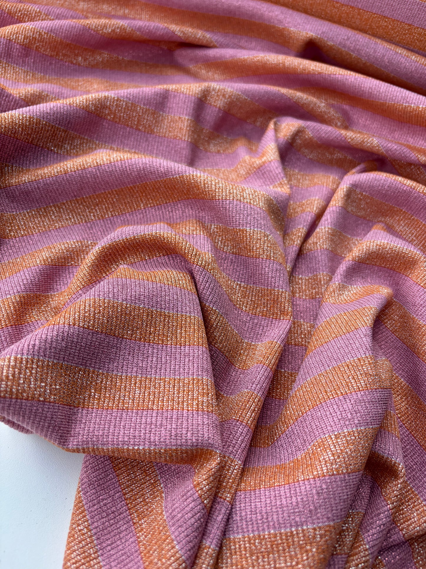 NED 021 shiny viscose jersey stripes
