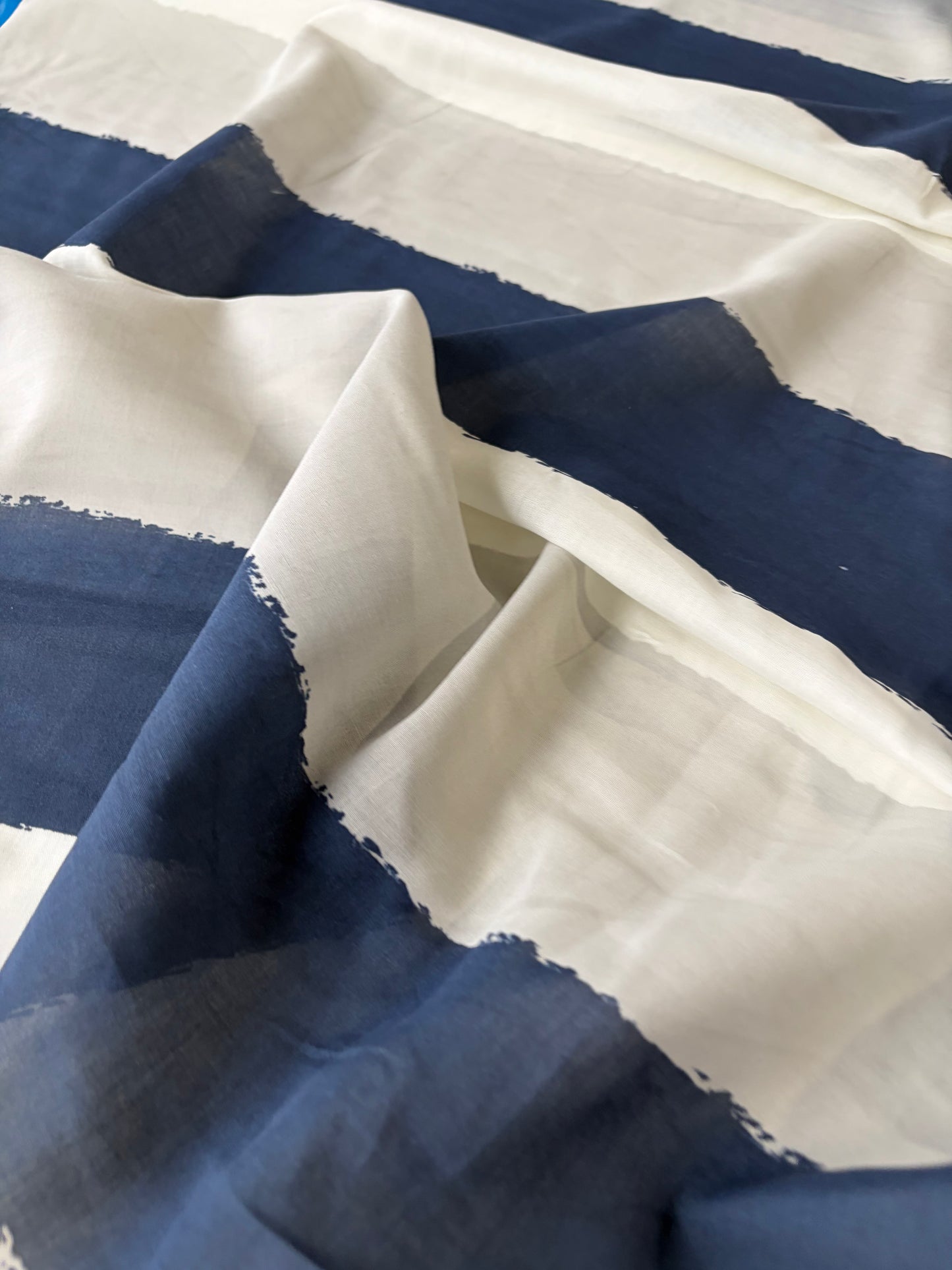 JUTTA 041 cotton voile horizontal painted stripes