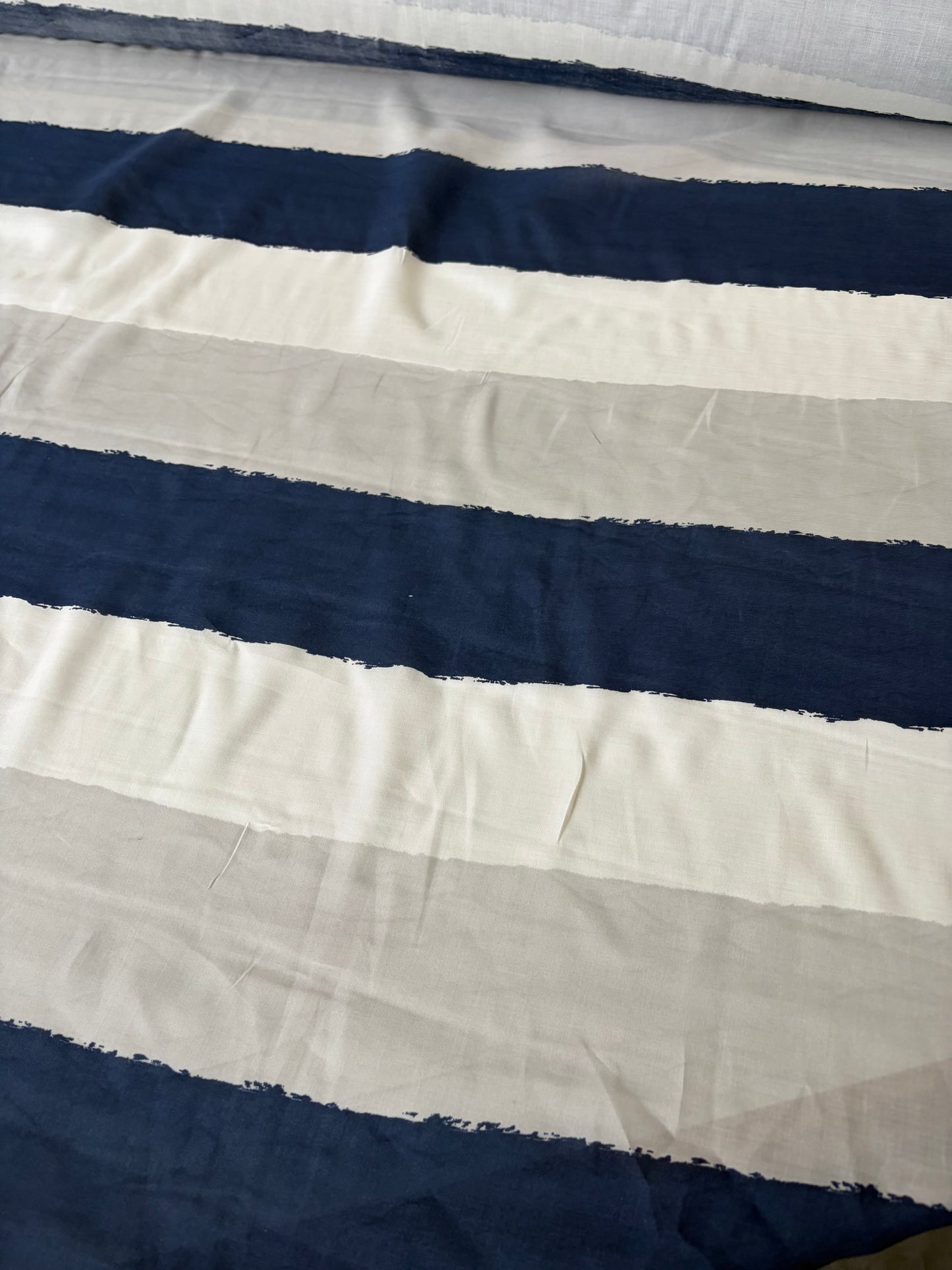 JUTTA 041 cotton voile horizontal painted stripes