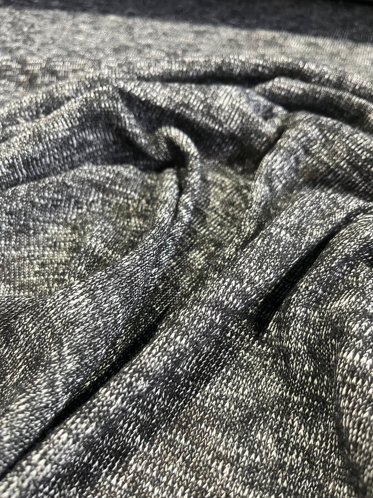 E01 Tricot jacquard black