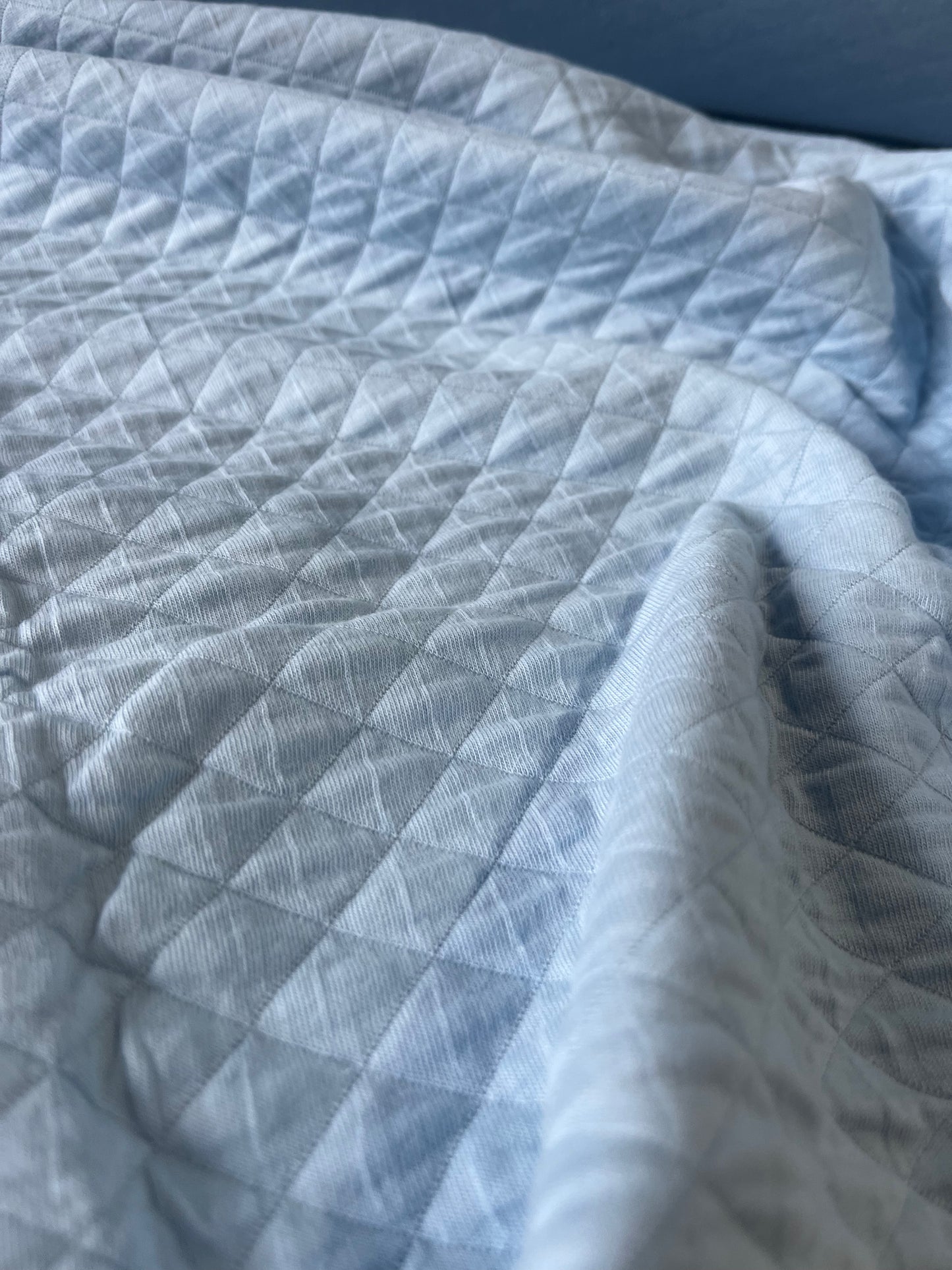 ROSALIA 054 jersey matelassé bleu ciel