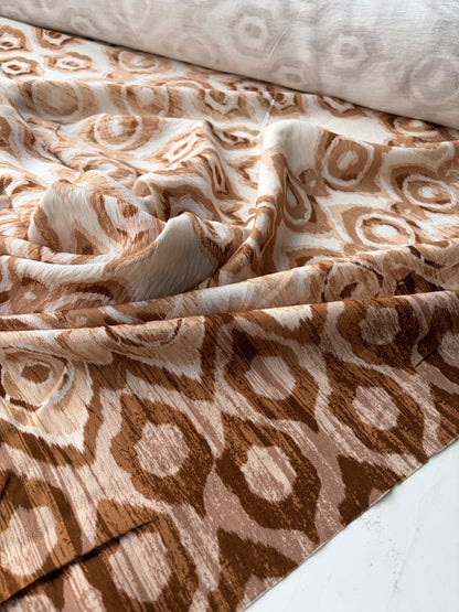 SMITHERS 003 brown double border viscose animalier print