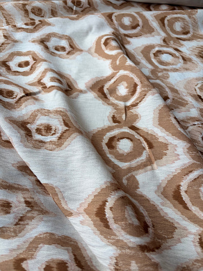 SMITHERS 003 brown double border viscose animalier print