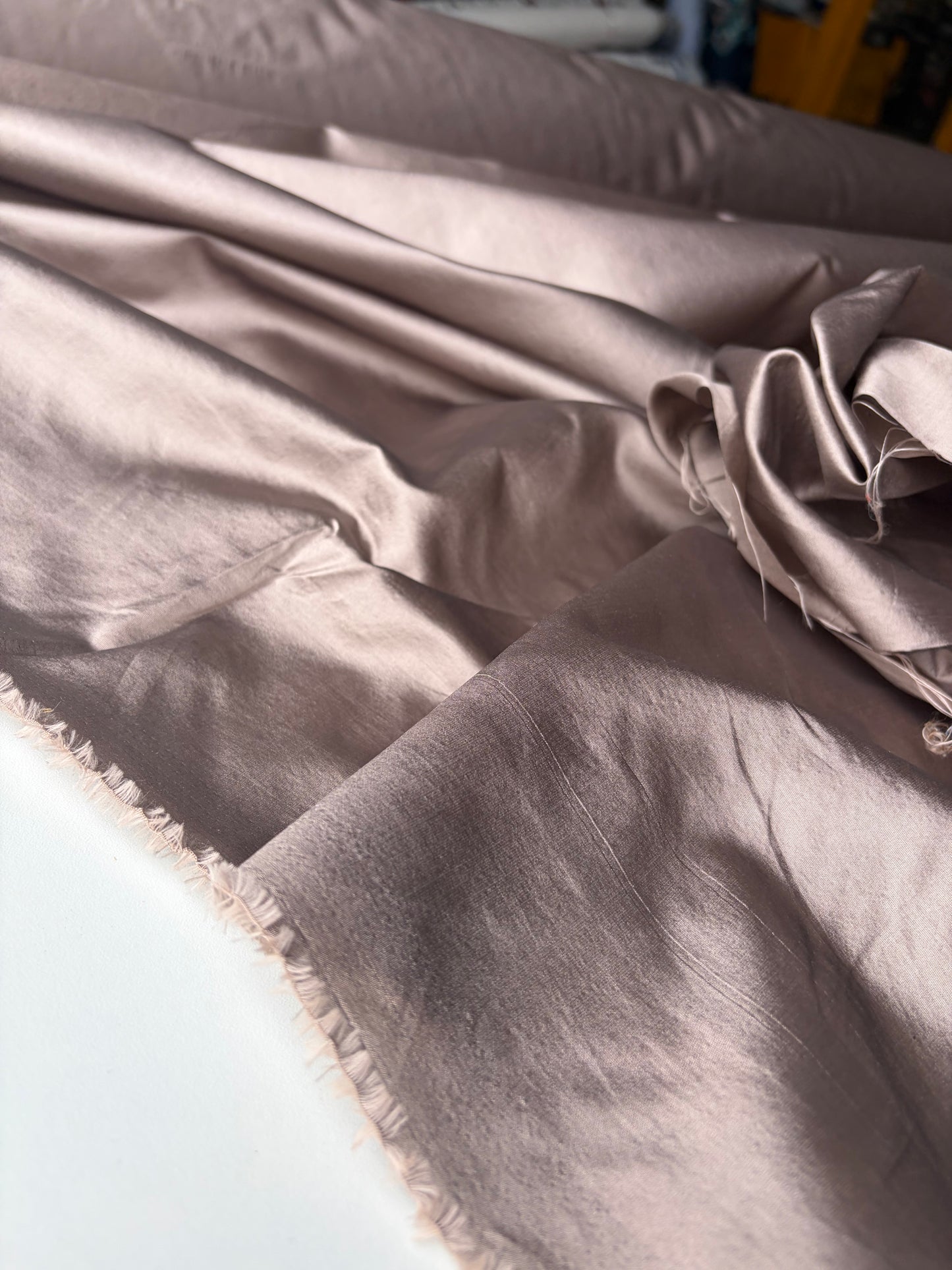 VINCE 010 Light Taft dusty pink