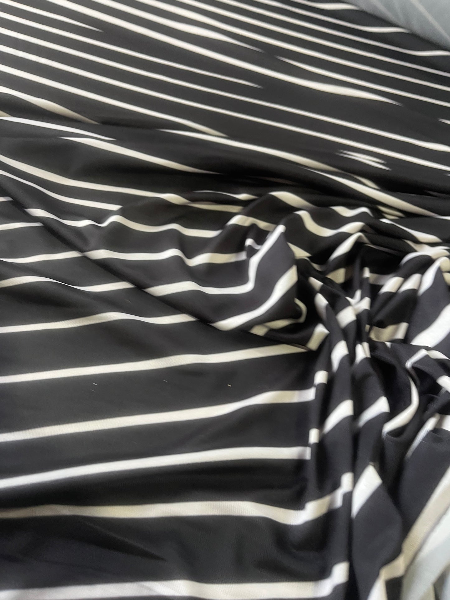 ROSALIA 062 slinky jersey maille strange stripes