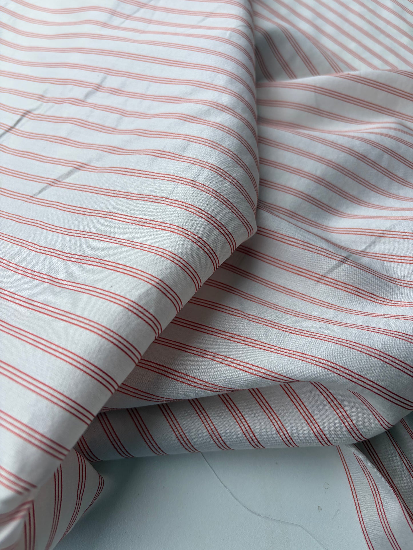 VINCE 012 colourwoven cotton voile stripes