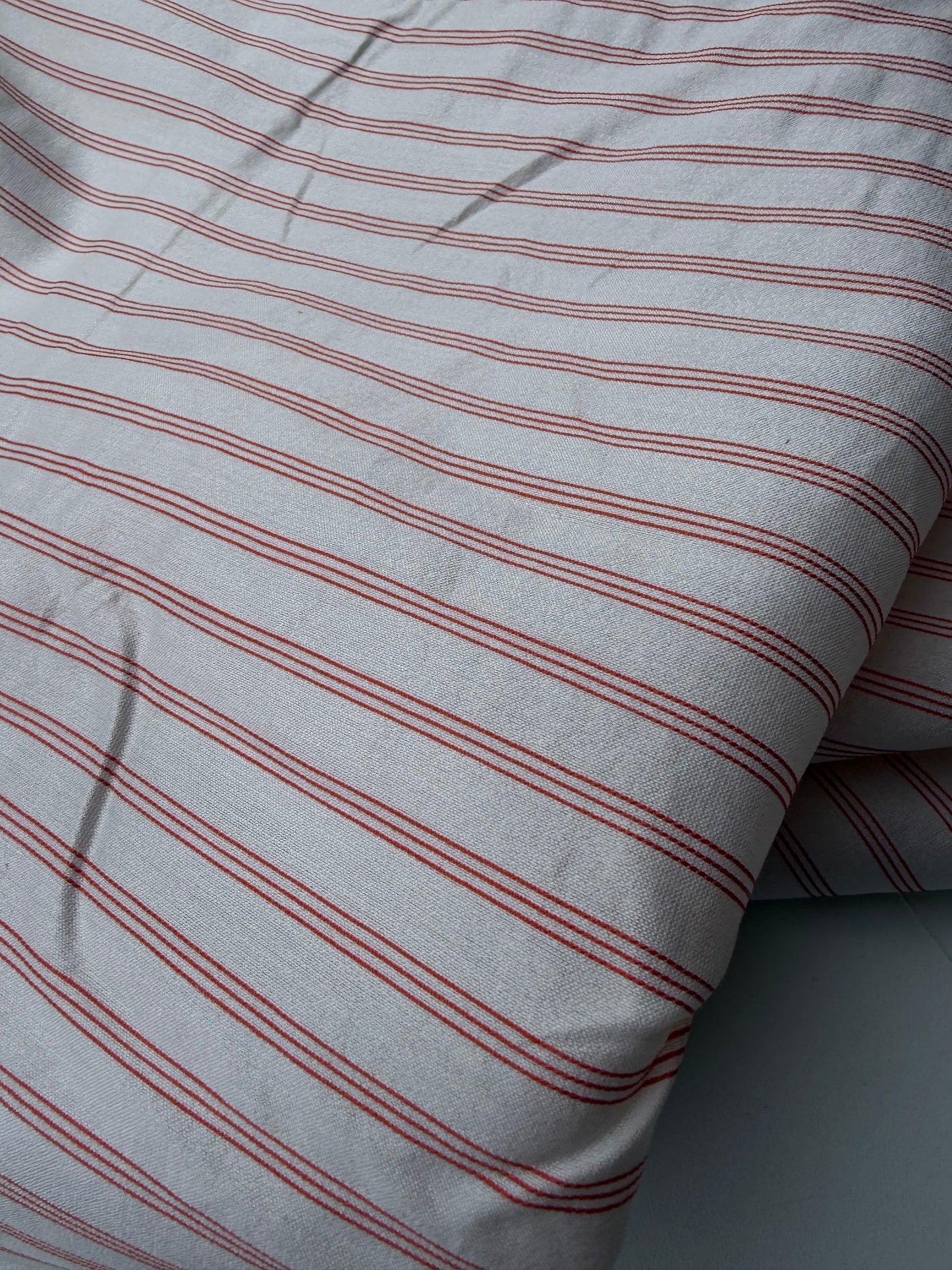 VINCE 012 colourwoven cotton voile stripes