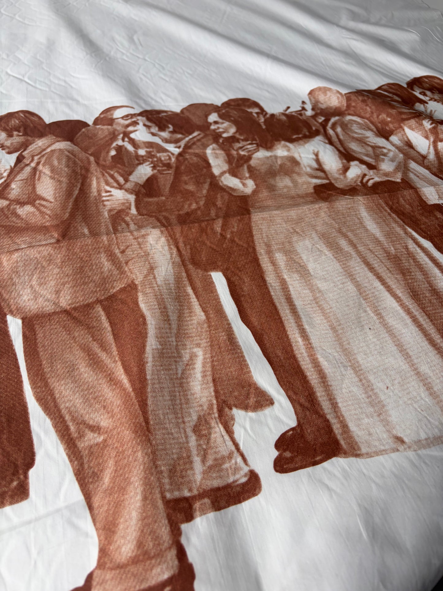 VINCE 016 cotton papertouch repeat print "at the reception"