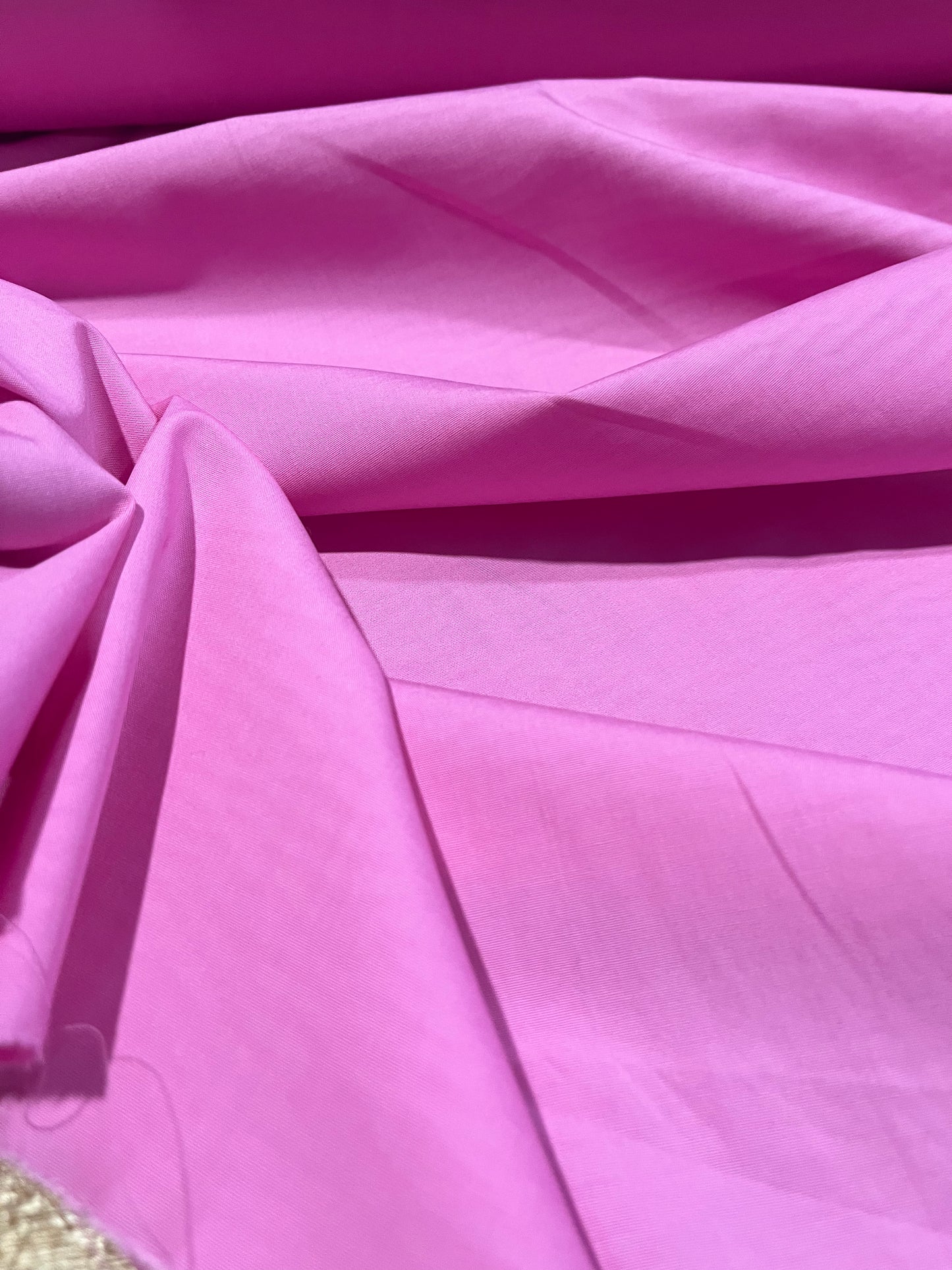 F01 poplin pink crinkle effect