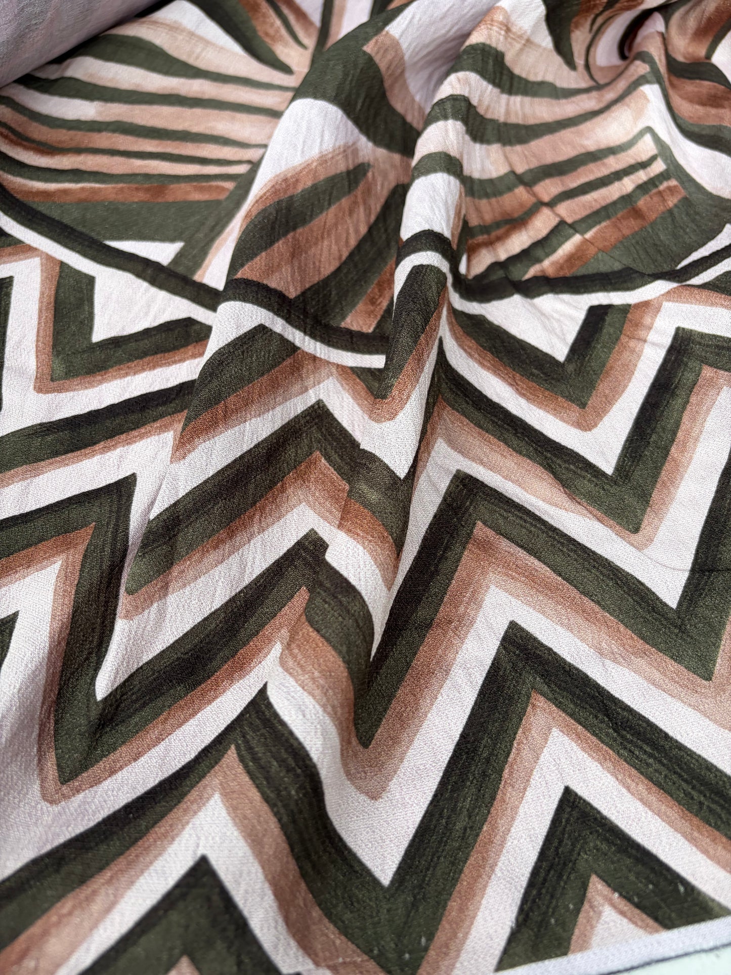 SMITHERS 016 khaky double border viscose graphical print