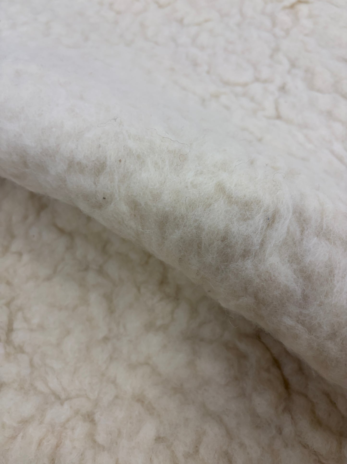 ZINO 015 heavy boiled wool with applicated wool knots