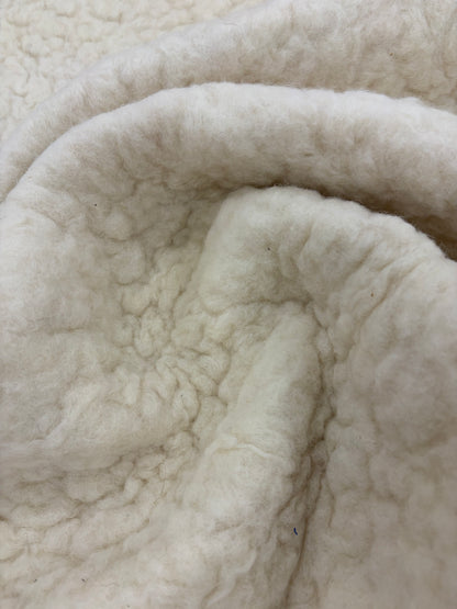 ZINO 015 heavy boiled wool with applicated wool knots