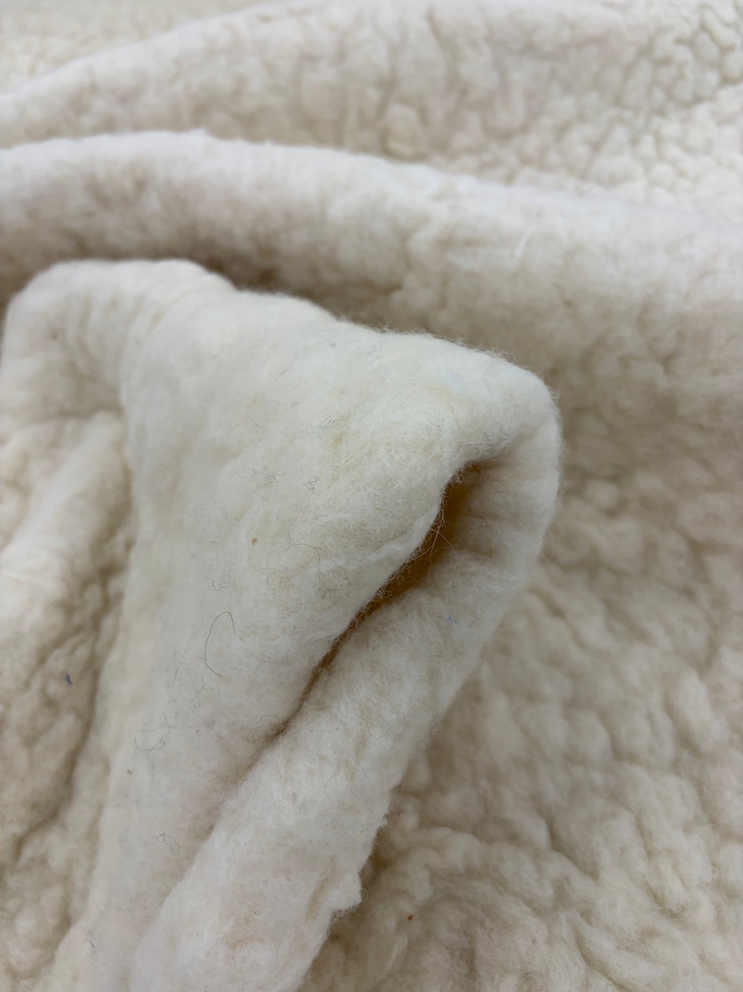 ZINO 015 heavy boiled wool with applicated wool knots