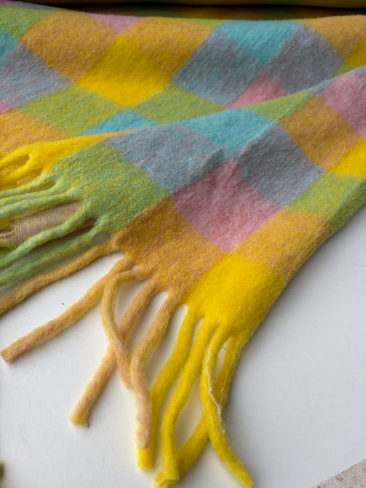 SMITHERS 020 yellow/aqua checkered heavy boiled wool with fringes
