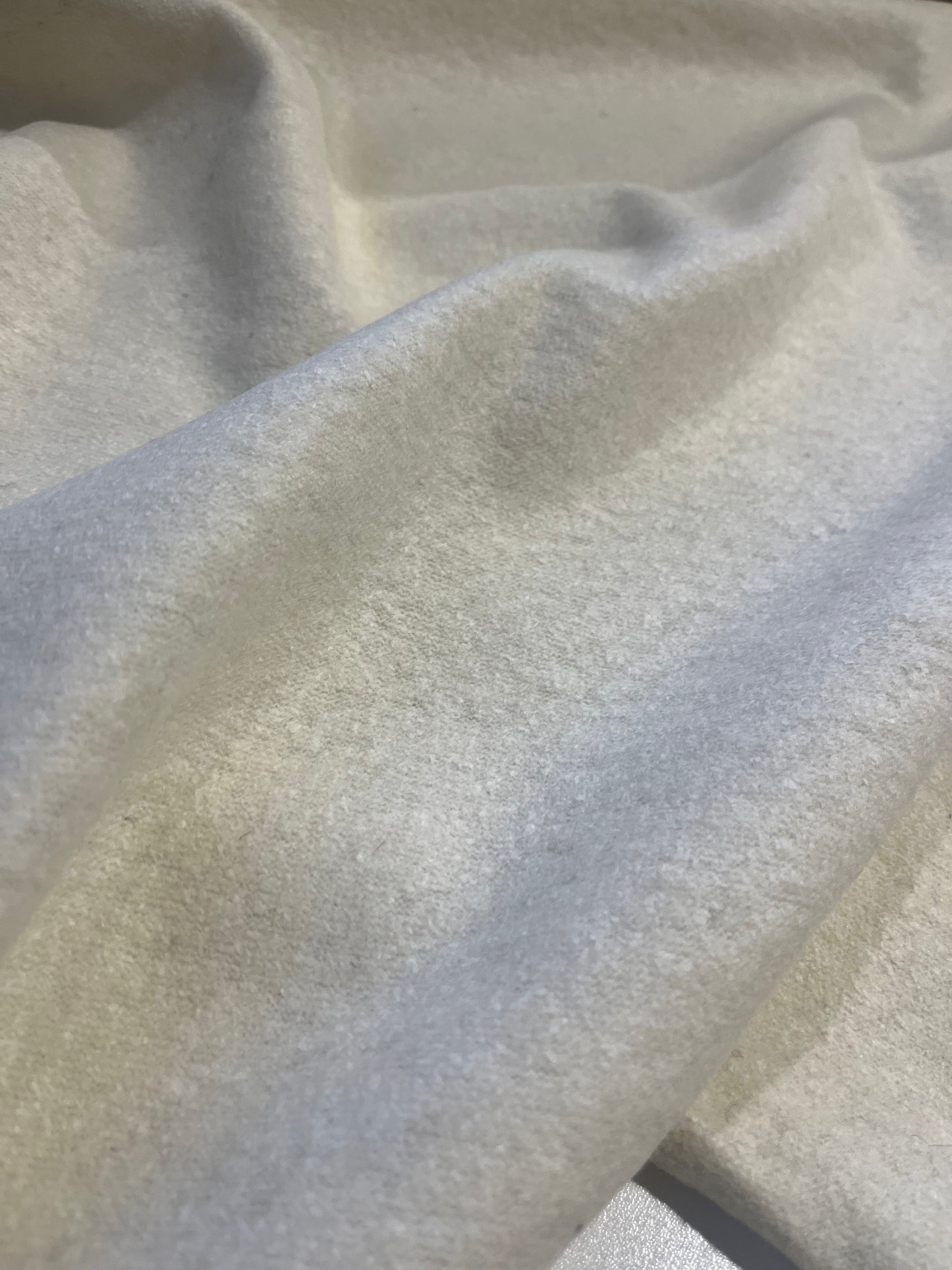 JANE 004 Wool jersey ecru