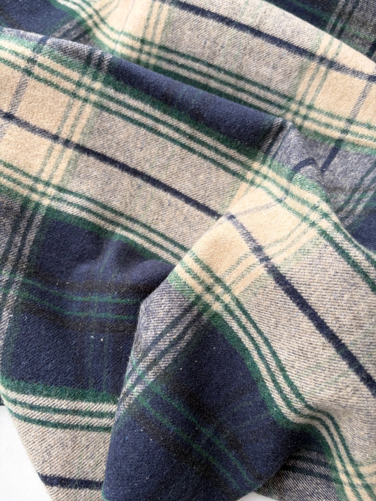 SMITHERS 021 navy/camel  checkered heavy cotton flannel