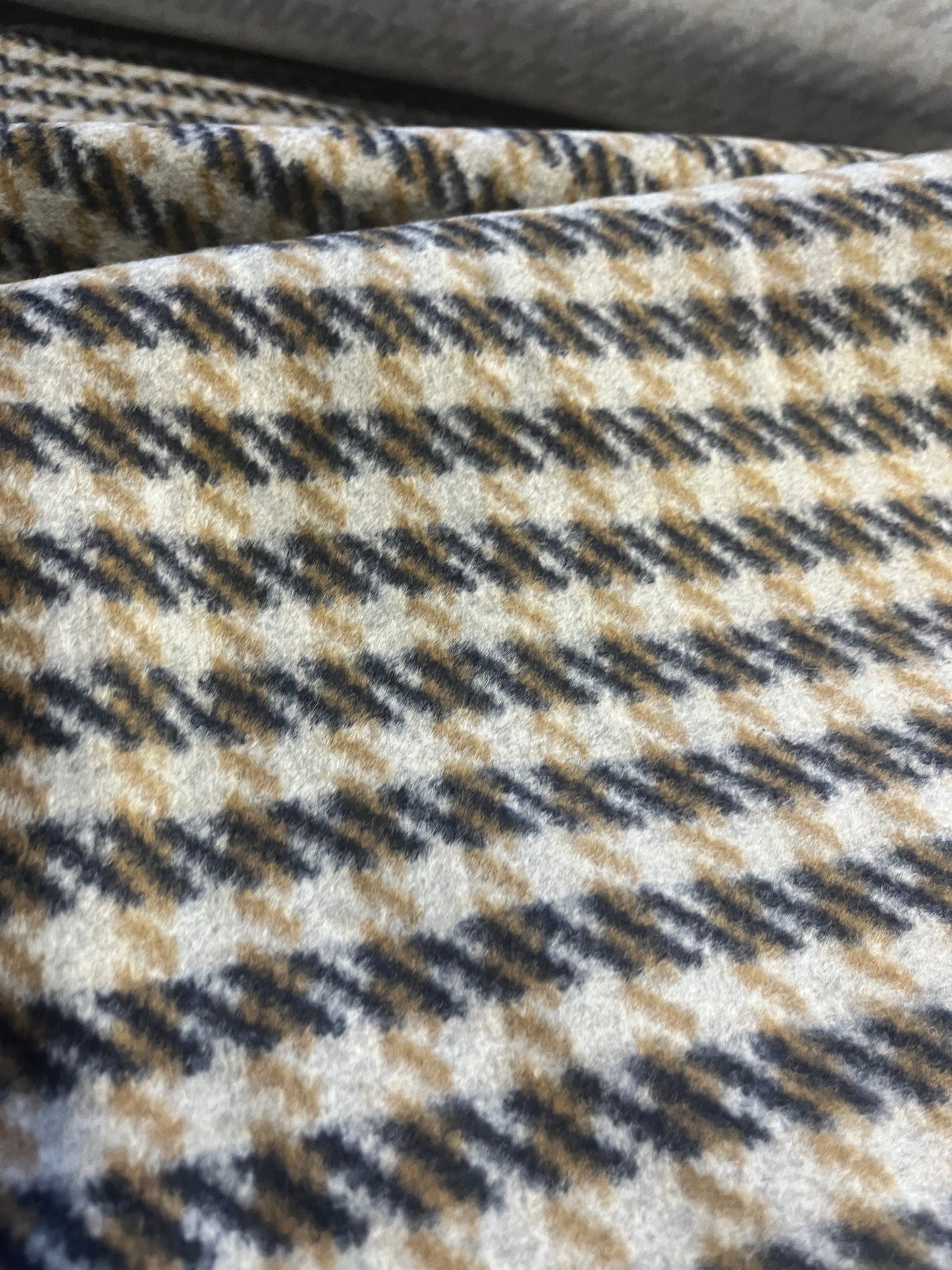 JANE 006 wool contrecollé