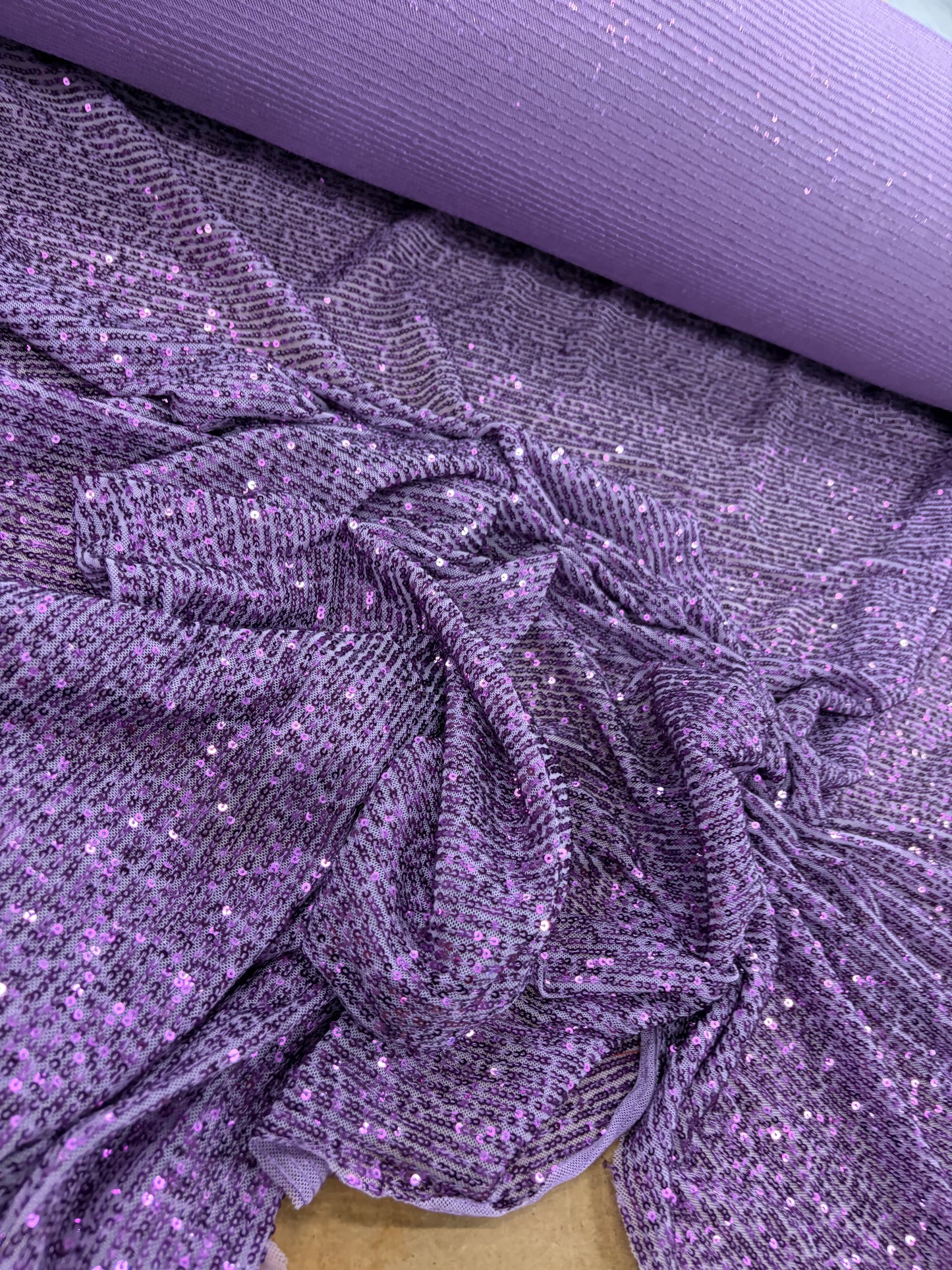 VIC 001 mesh sequins purple